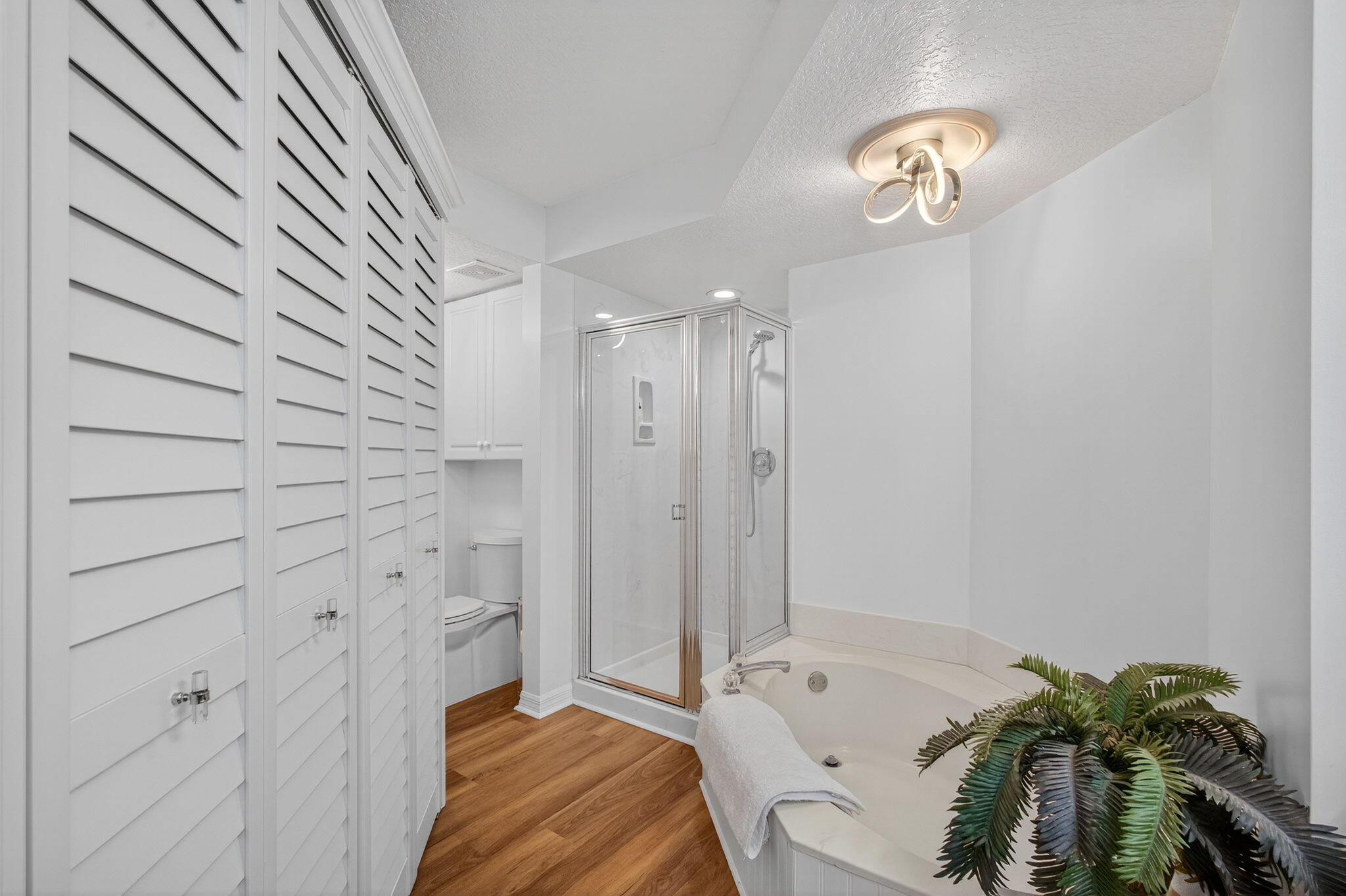 SEAWARD AT ATLANTIC VIEW CONDOMINIUM - Residential