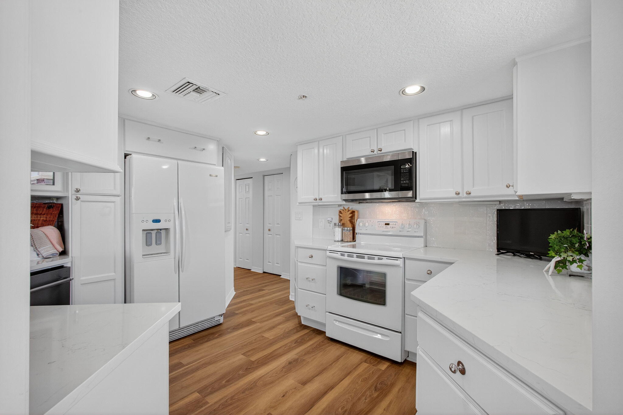 SEAWARD AT ATLANTIC VIEW CONDOMINIUM - Residential