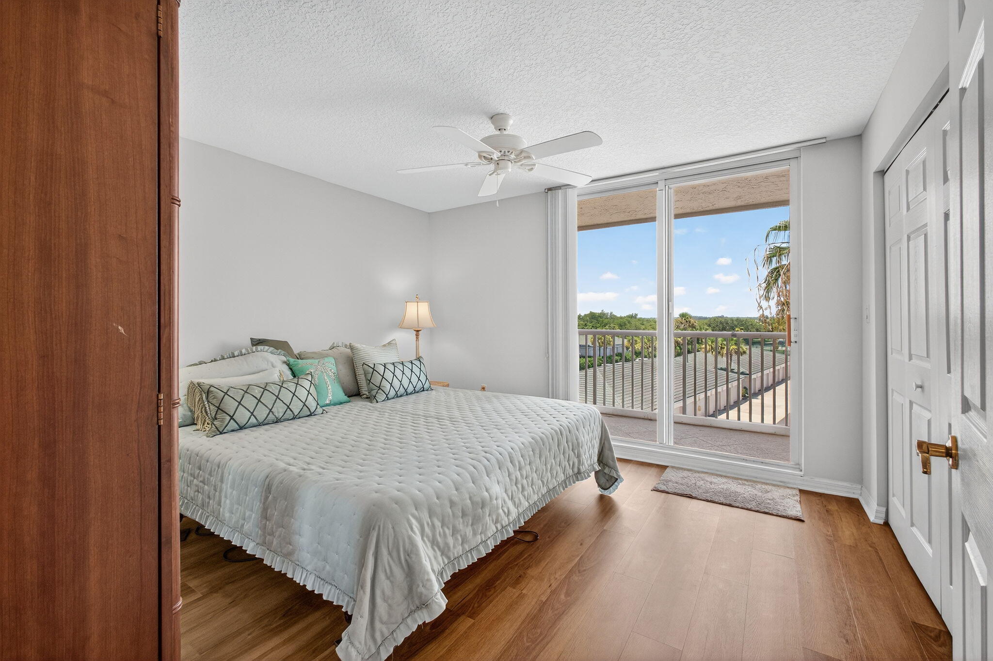 SEAWARD AT ATLANTIC VIEW CONDOMINIUM - Residential