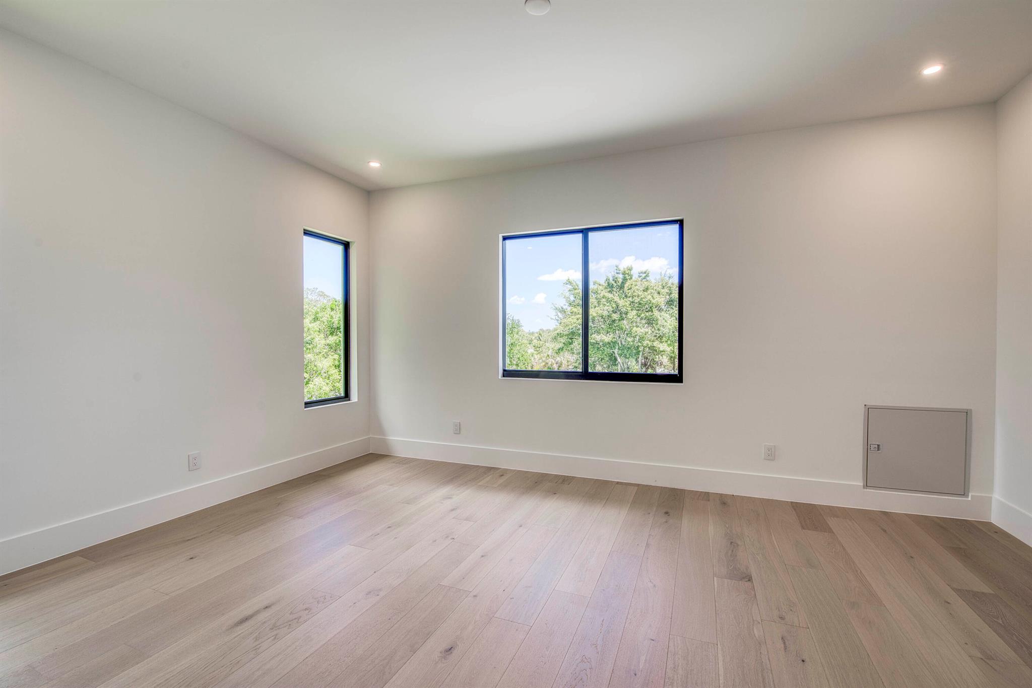 Horseshoe Acres - Residential