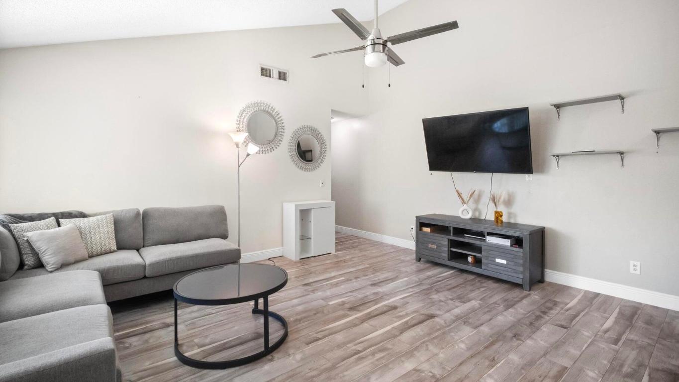 TIMBERLANE - Residential