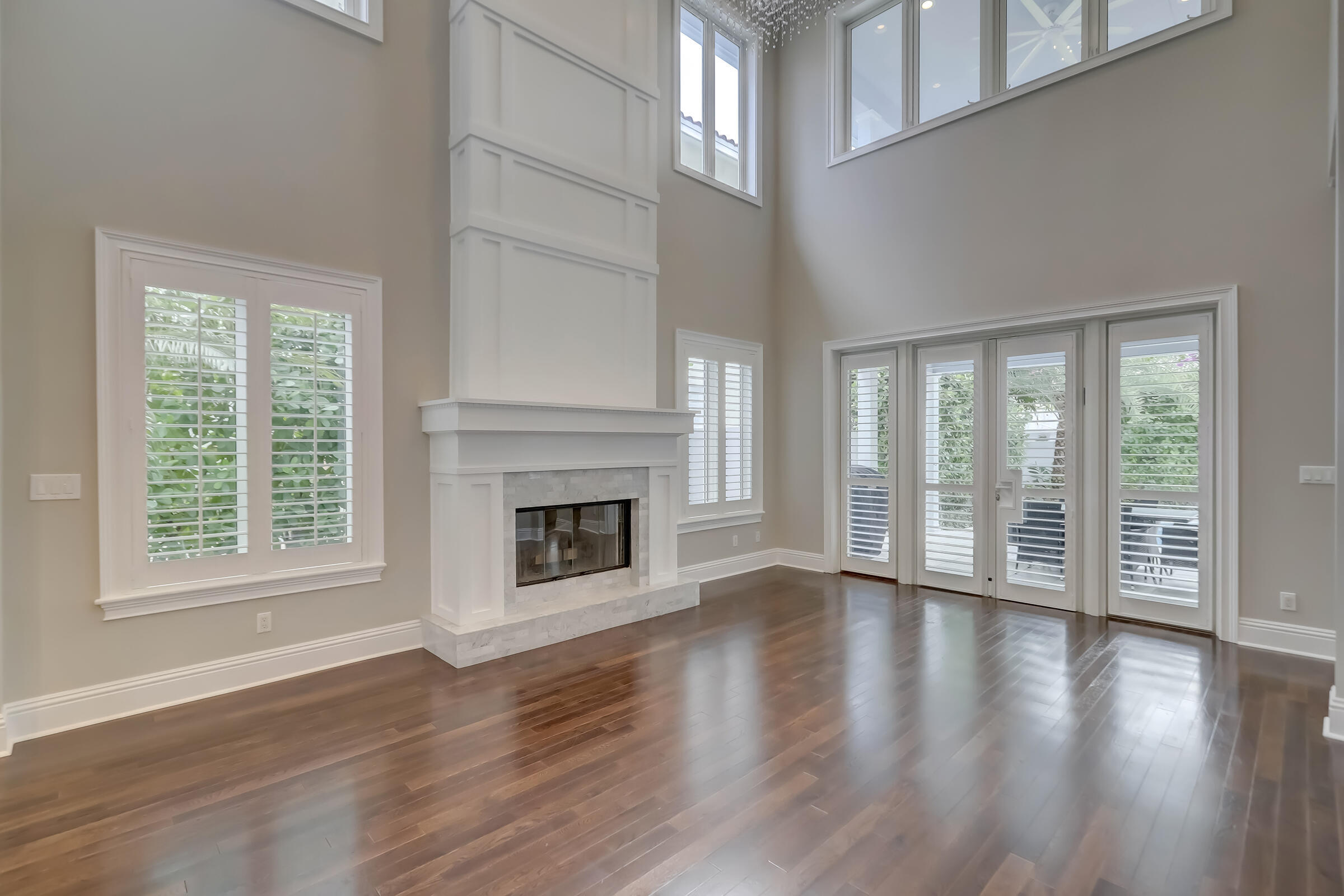 VICTORIA PARK - Residential Lease