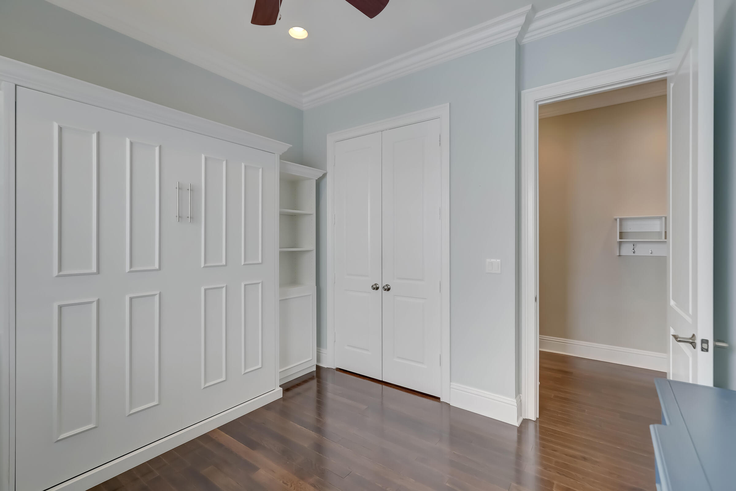 VICTORIA PARK - Residential Lease