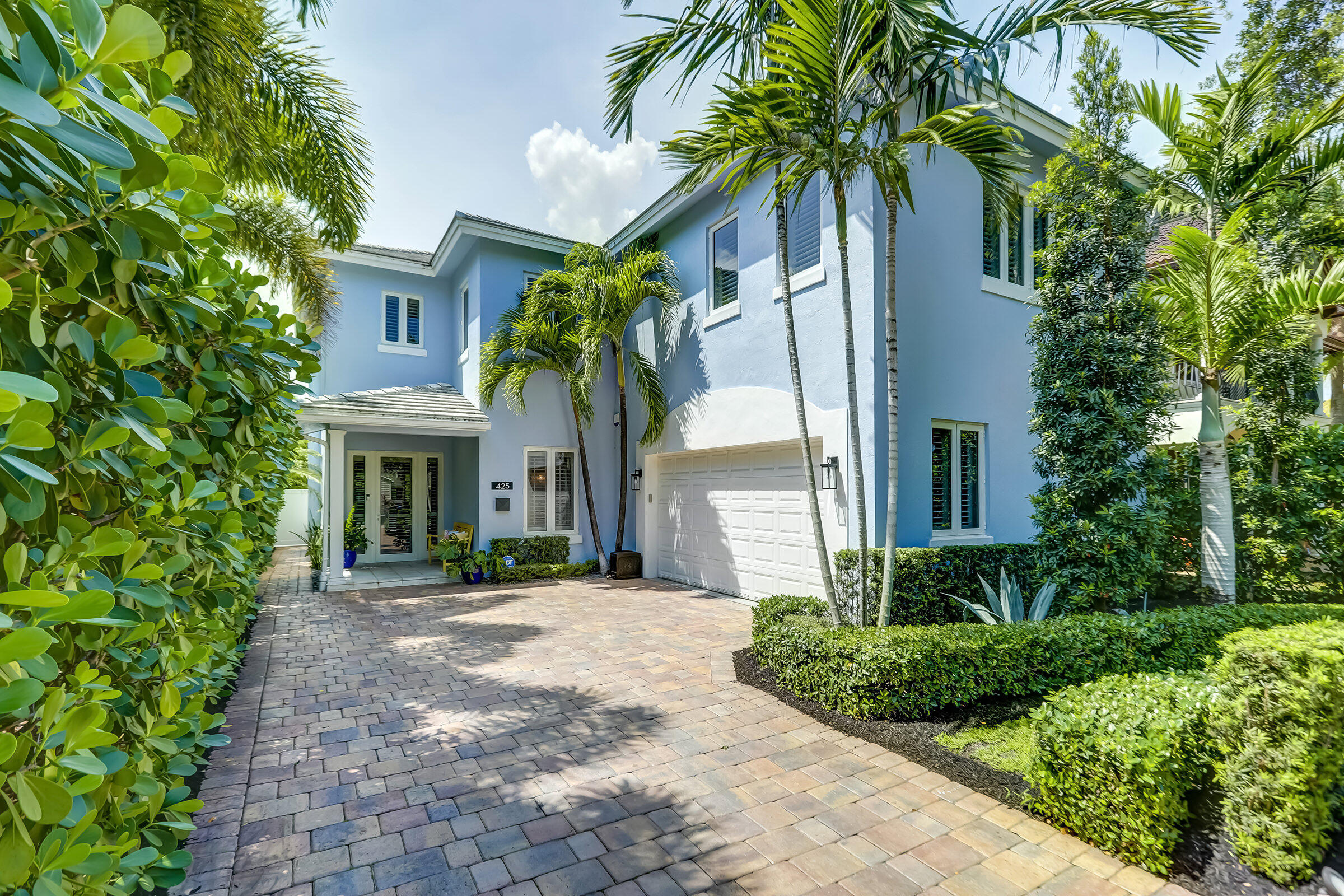 VICTORIA PARK - Residential Lease