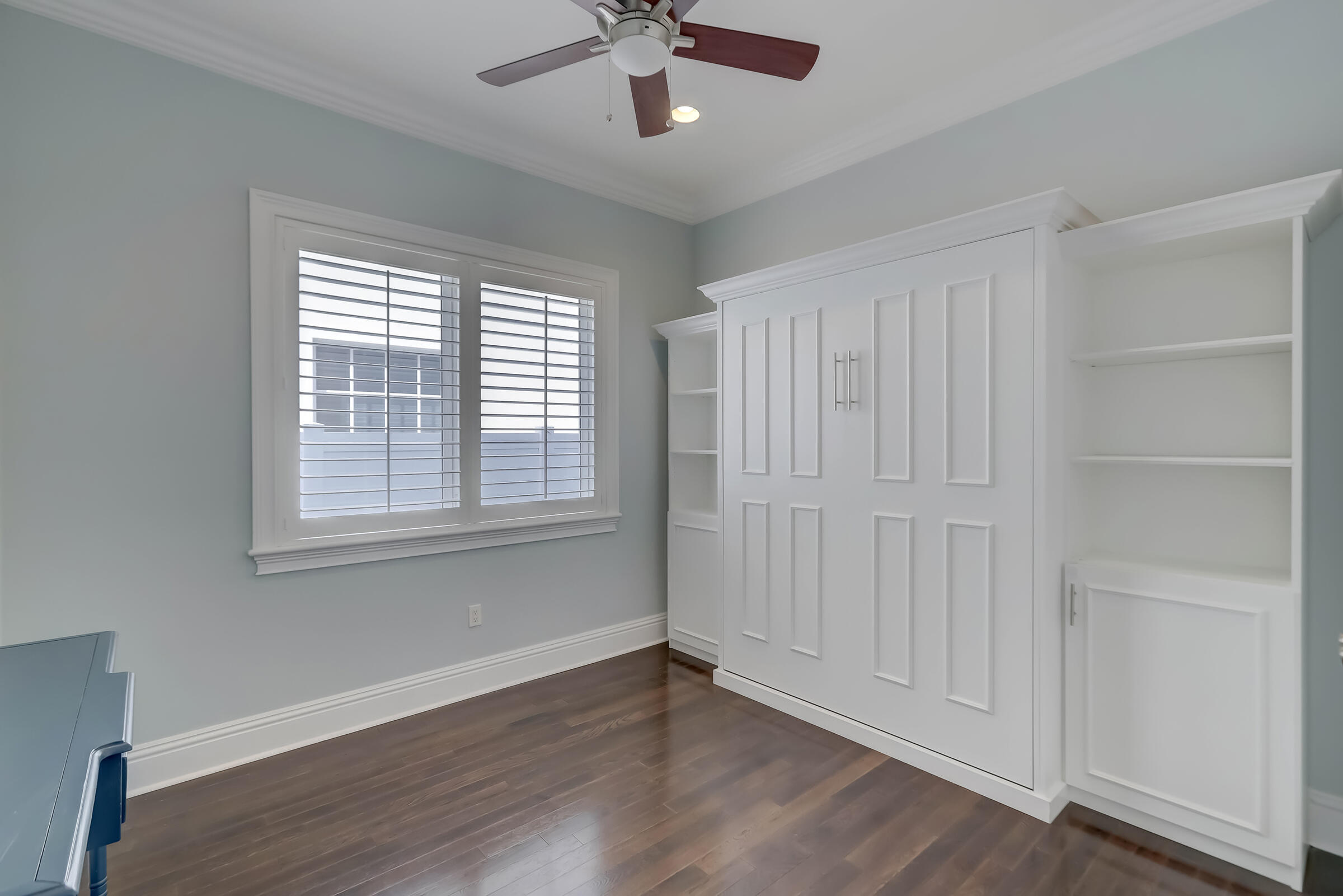 VICTORIA PARK - Residential Lease