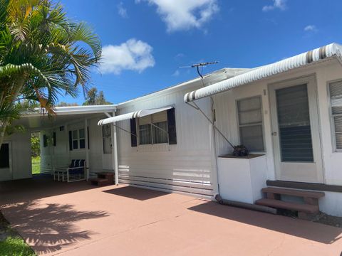 A home in Port St Lucie