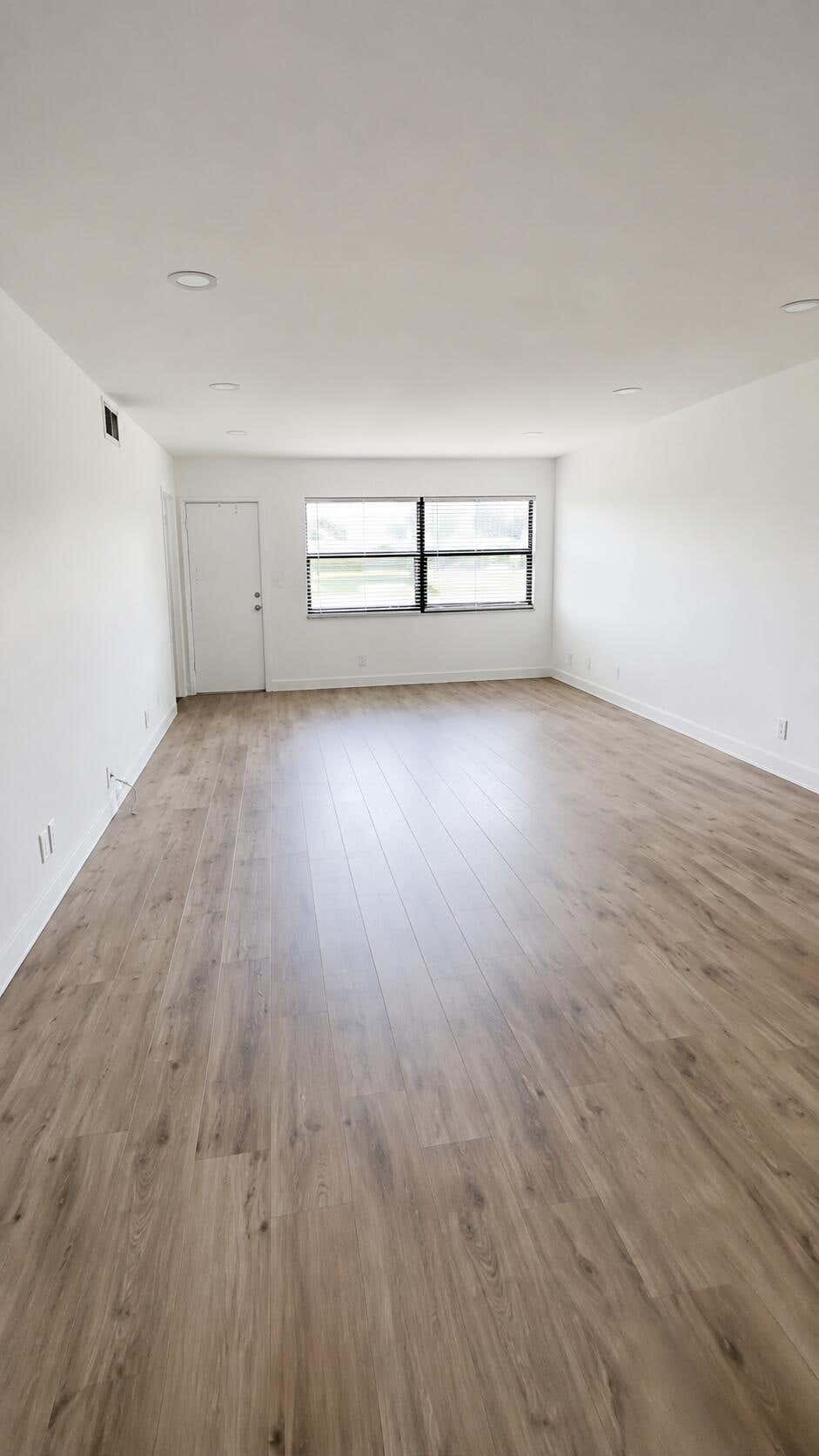 Photo of 3107 SW 20th Terrace #20C1, Delray Beach, FL 33445 (MLS # B26068833)