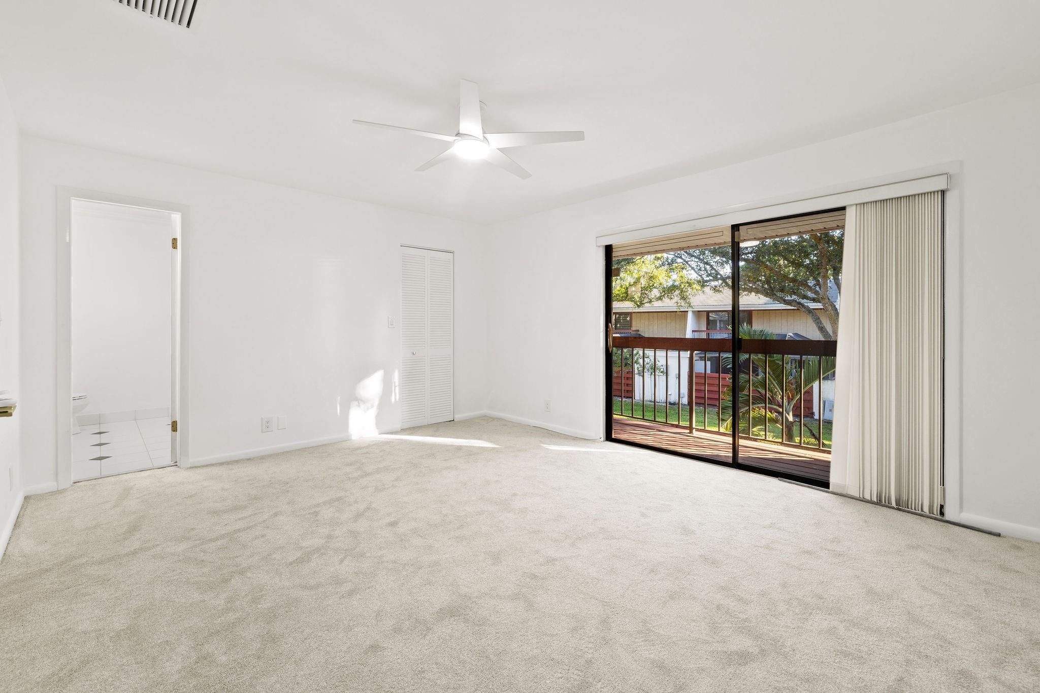 Family Twnhs Of The Lakes - Residential Lease