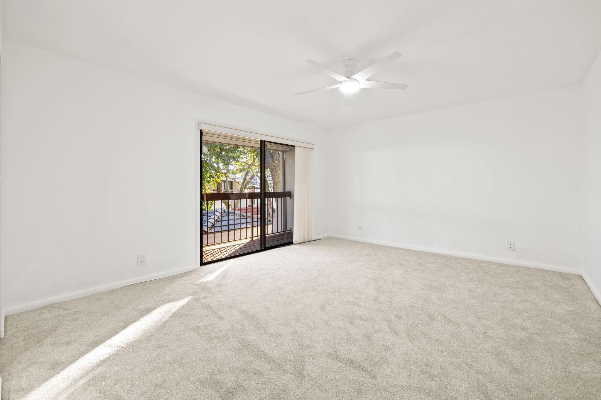 Family Twnhs Of The Lakes - Residential Lease