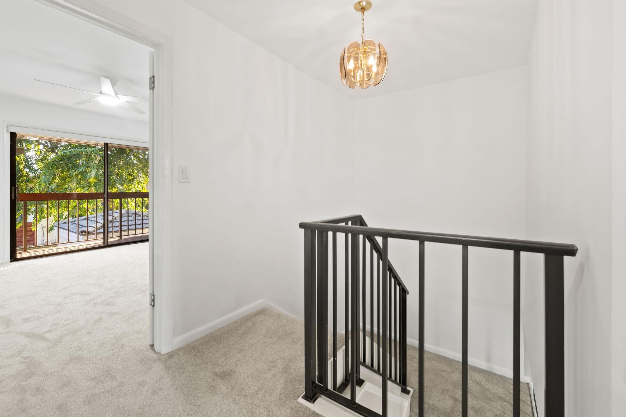 Family Twnhs Of The Lakes - Residential Lease