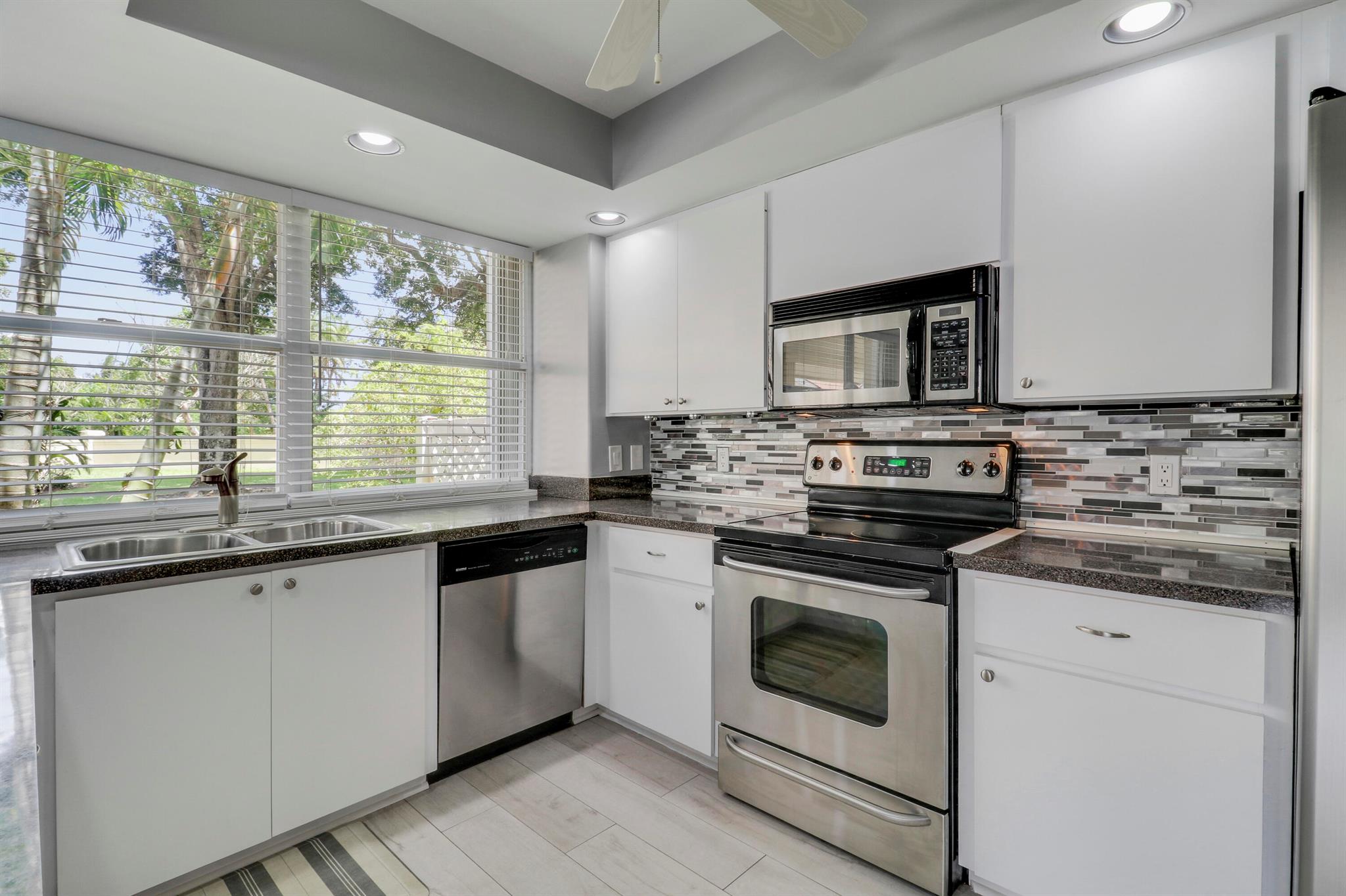 WELLESLEY AT LAKE CLARKE - Residential