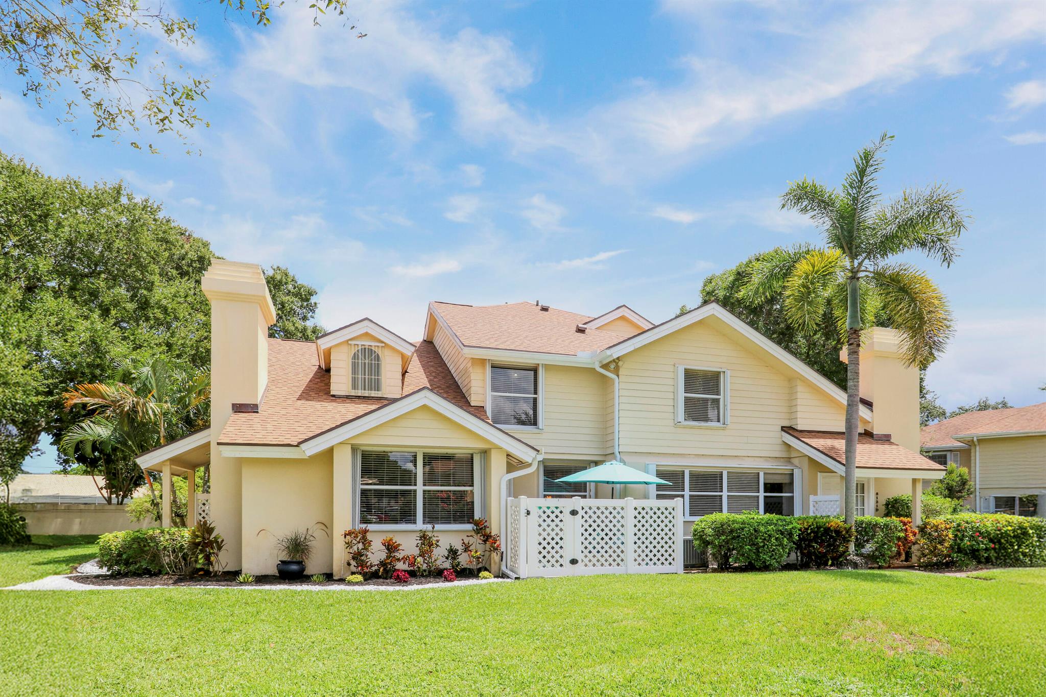 WELLESLEY AT LAKE CLARKE - Residential