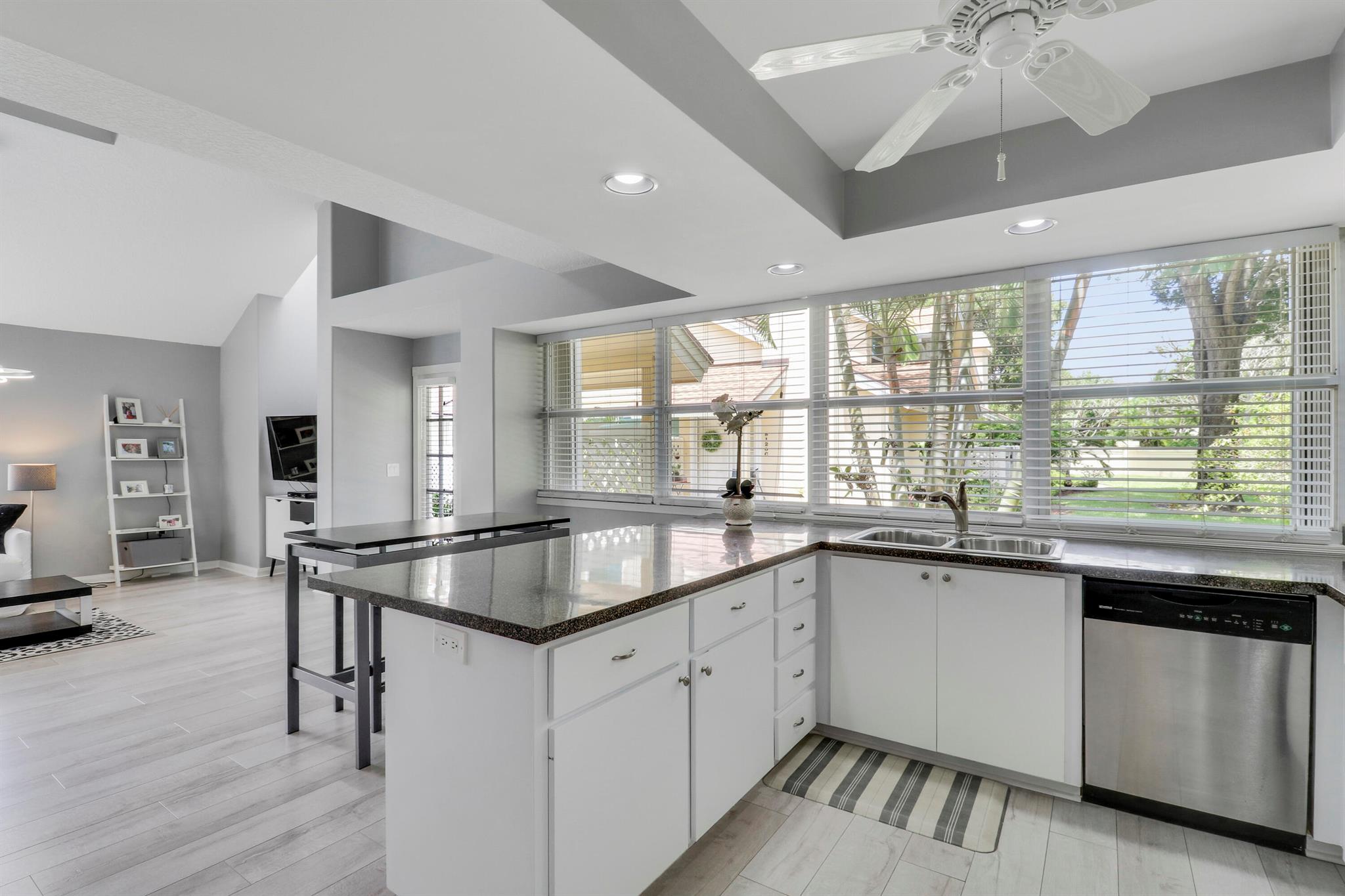 WELLESLEY AT LAKE CLARKE - Residential