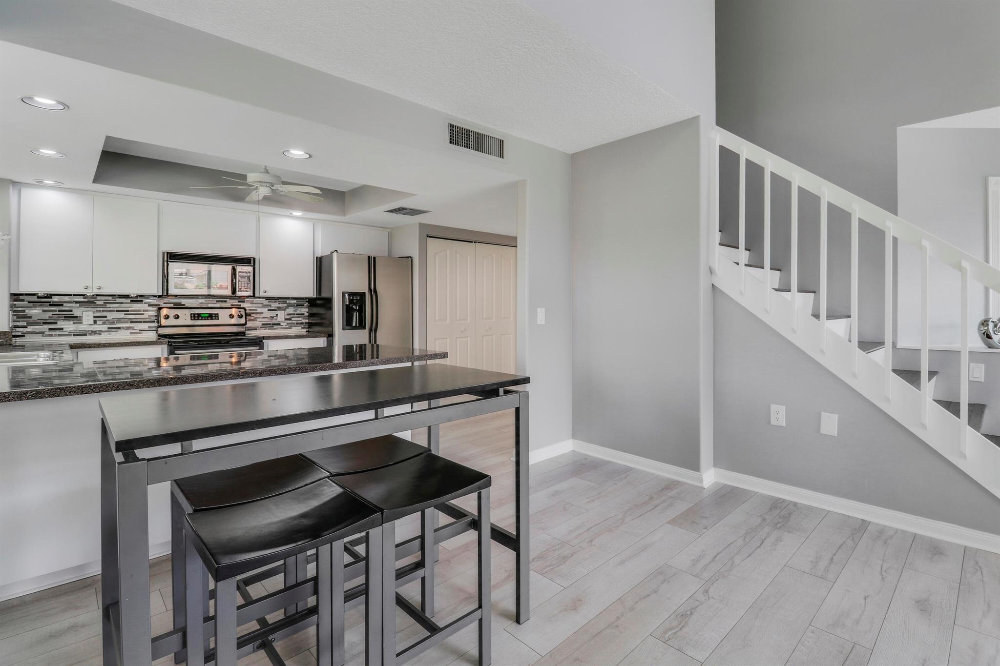 WELLESLEY AT LAKE CLARKE - Residential