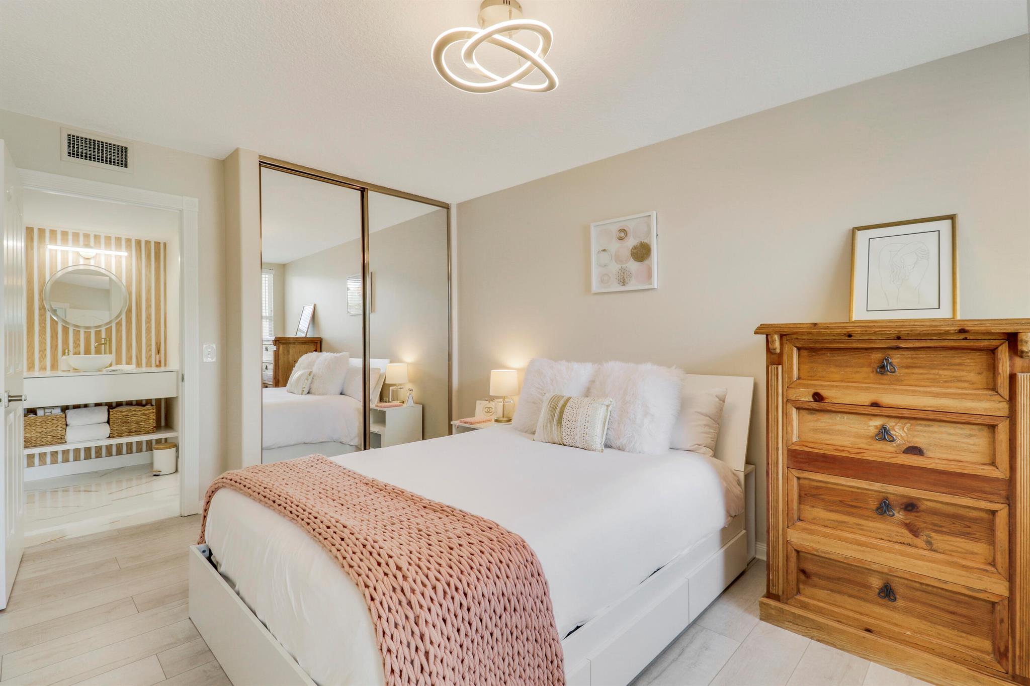 WELLESLEY AT LAKE CLARKE - Residential