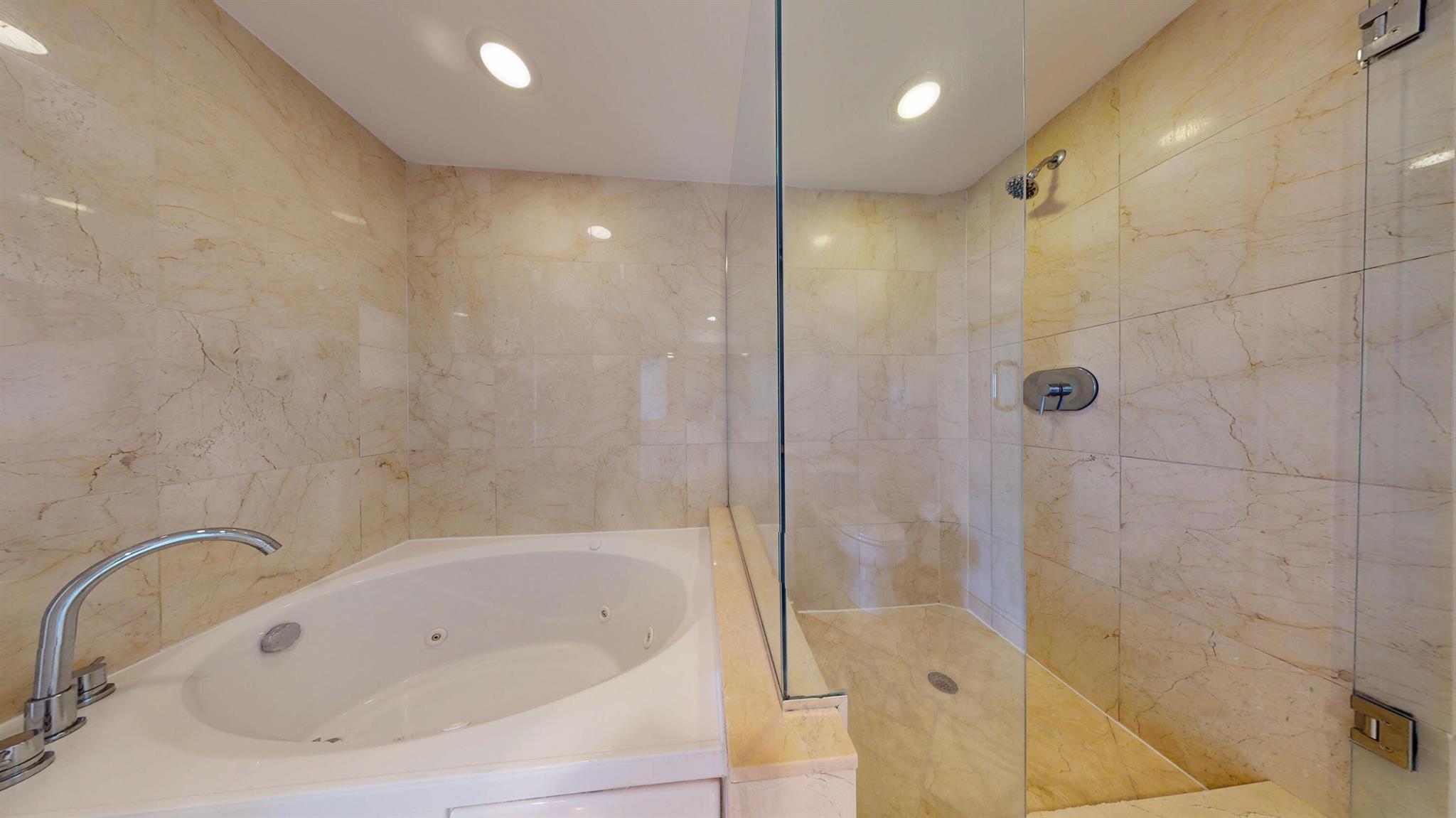 CITYPLACE SOUTH TOWER CON - Residential Lease