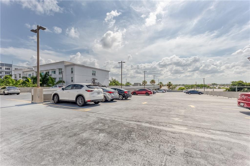 Lauderdale One - Residential