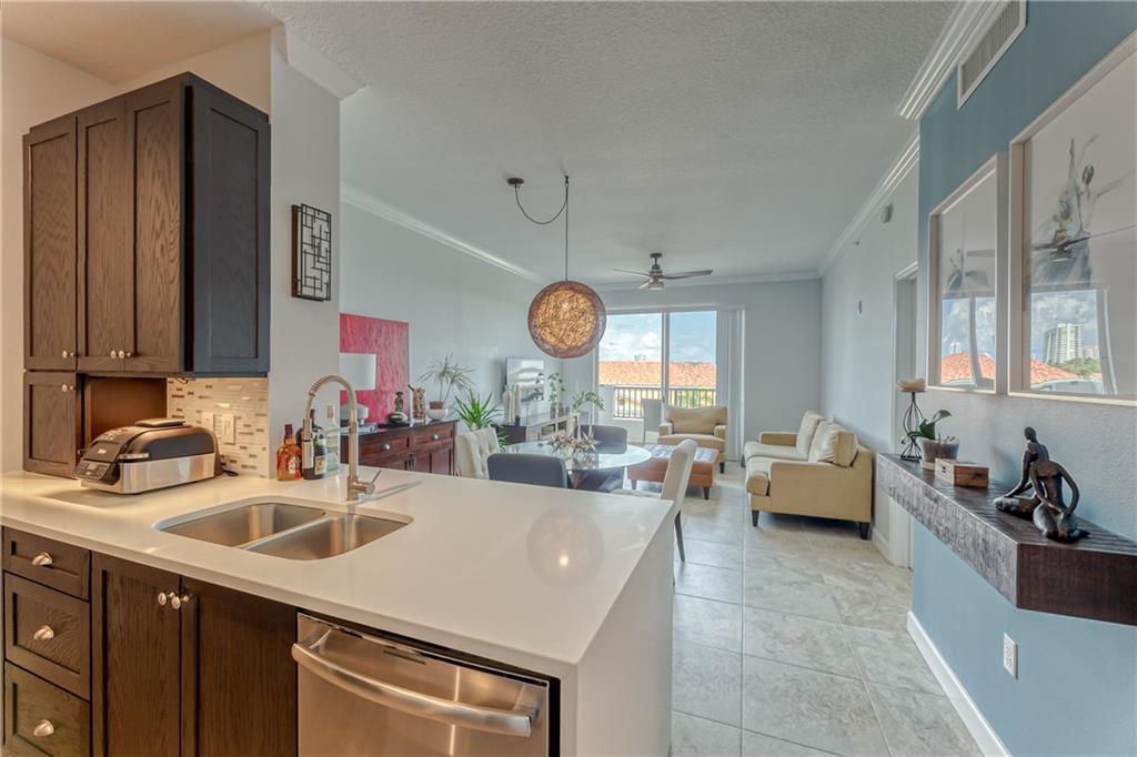 Lauderdale One - Residential