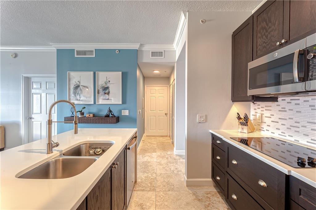 Lauderdale One - Residential