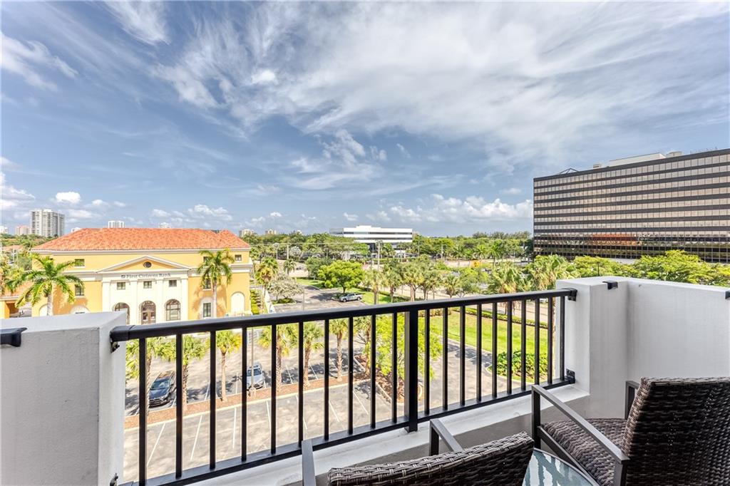 Lauderdale One - Residential