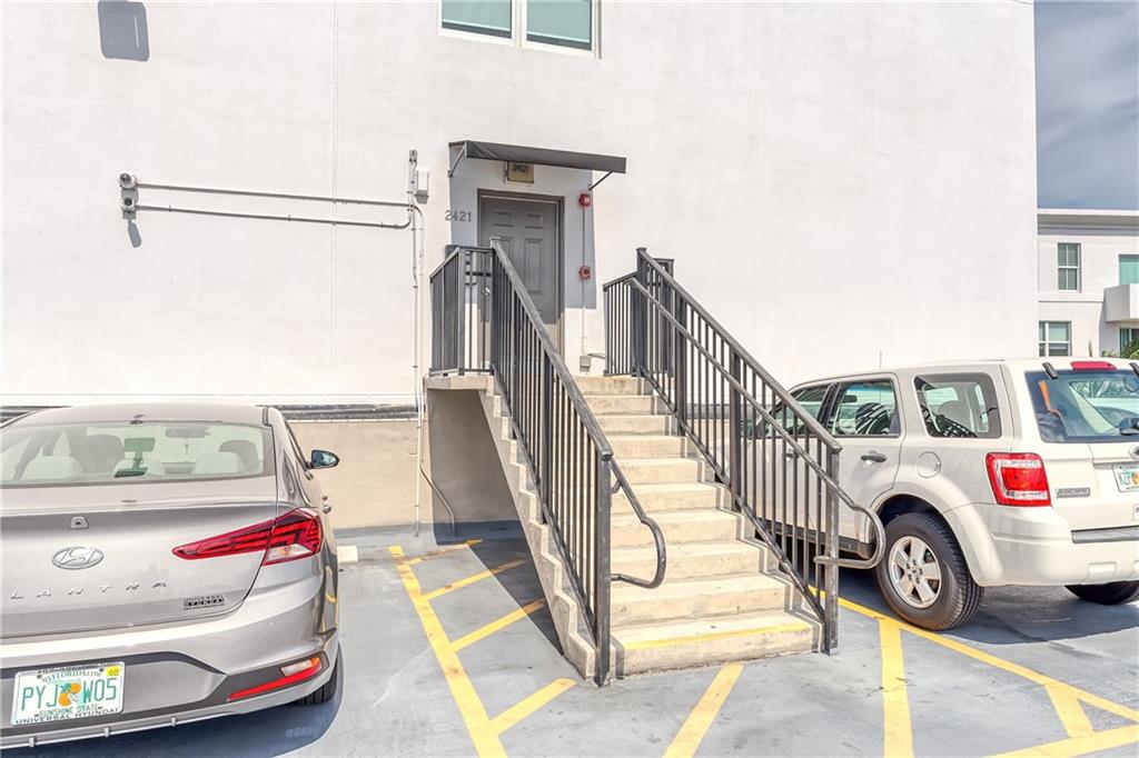 Lauderdale One - Residential