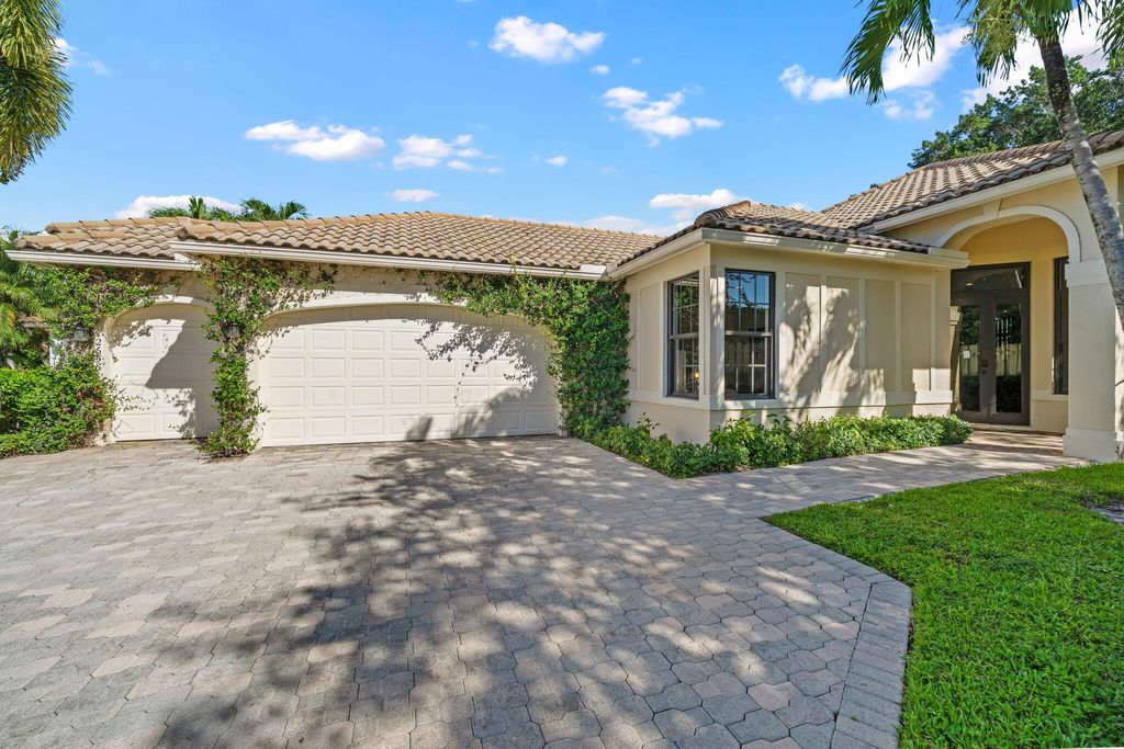 Photo of 2658 Players Court, Wellington, FL 33414 (MLS # R11133202)