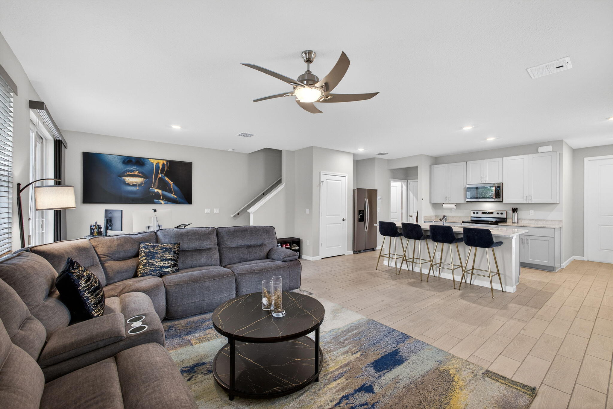ENCLAVE AT MANGONIA PARK - Residential