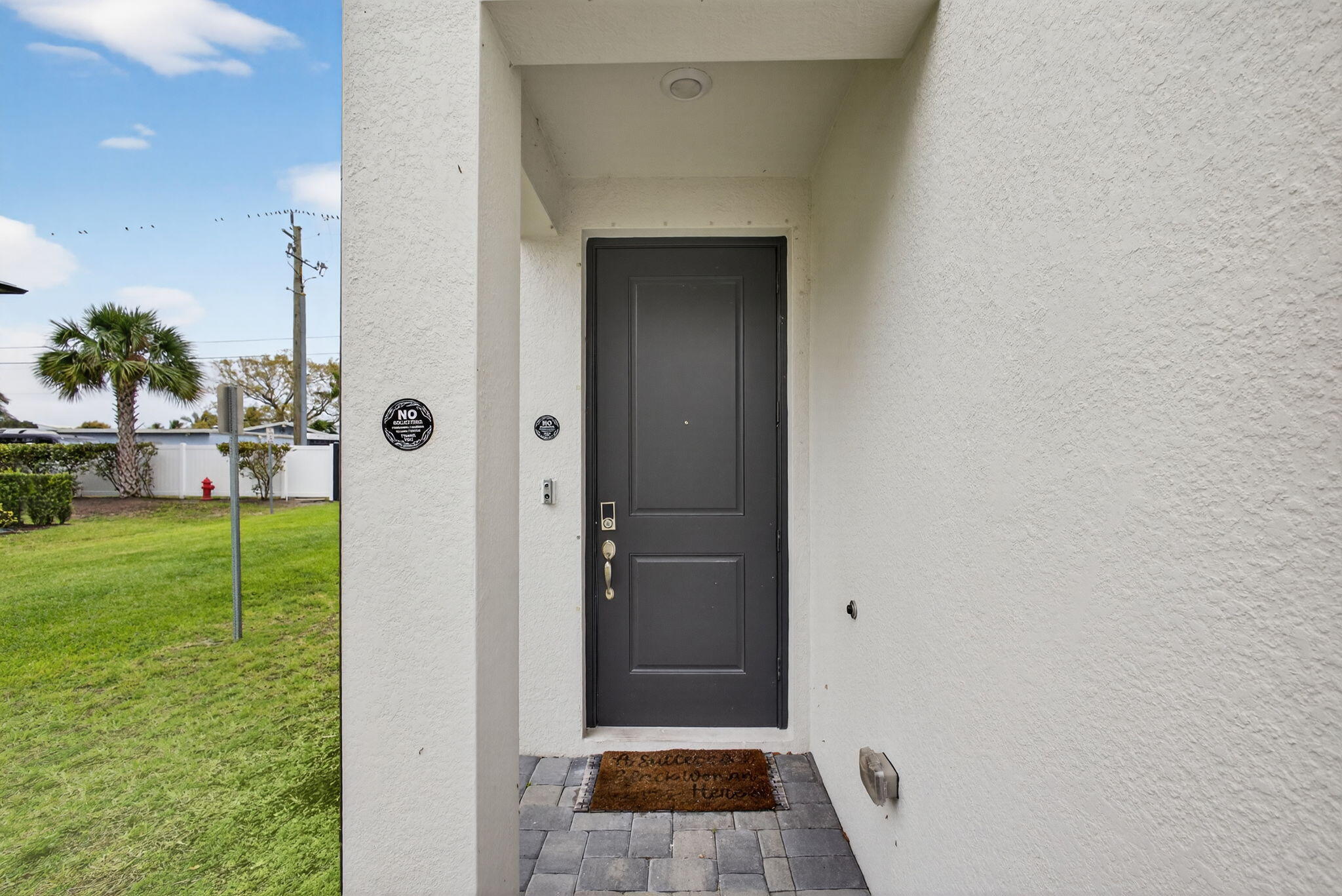 ENCLAVE AT MANGONIA PARK - Residential