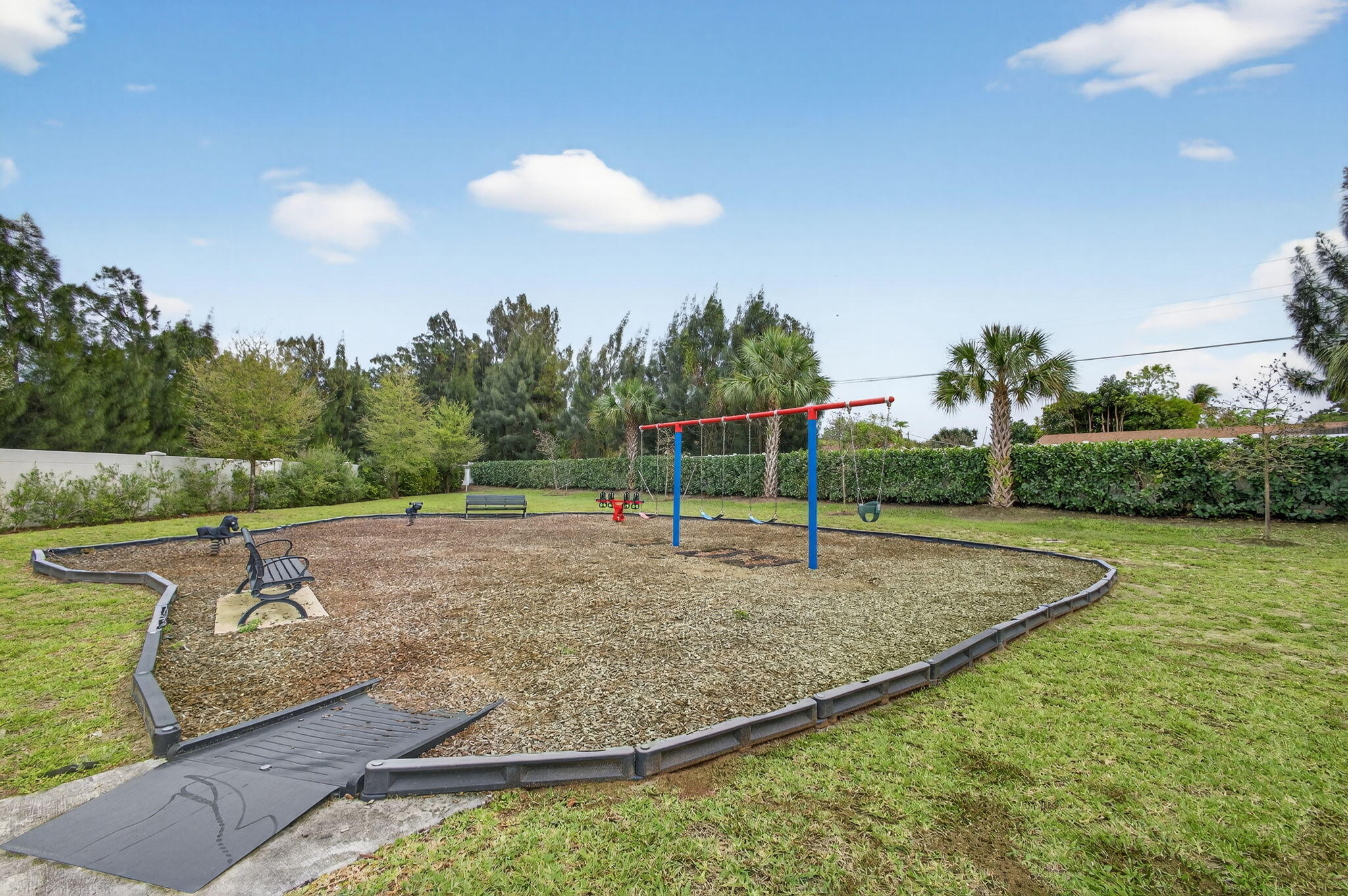 ENCLAVE AT MANGONIA PARK - Residential