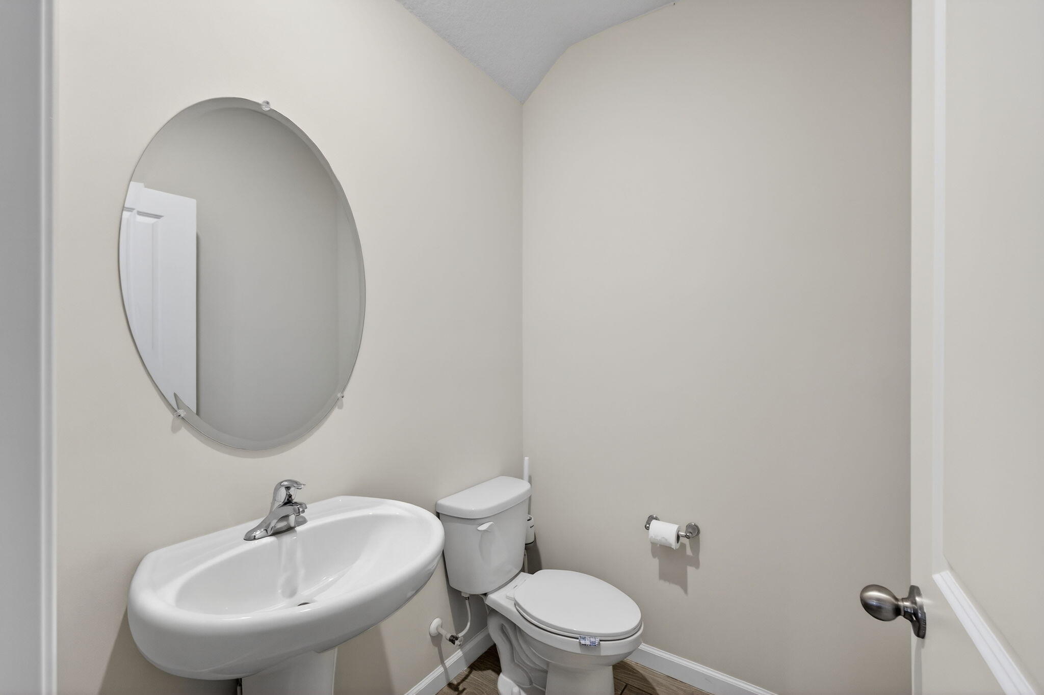 ENCLAVE AT MANGONIA PARK - Residential
