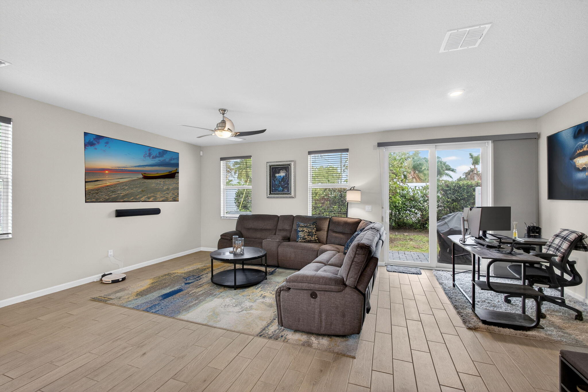 ENCLAVE AT MANGONIA PARK - Residential