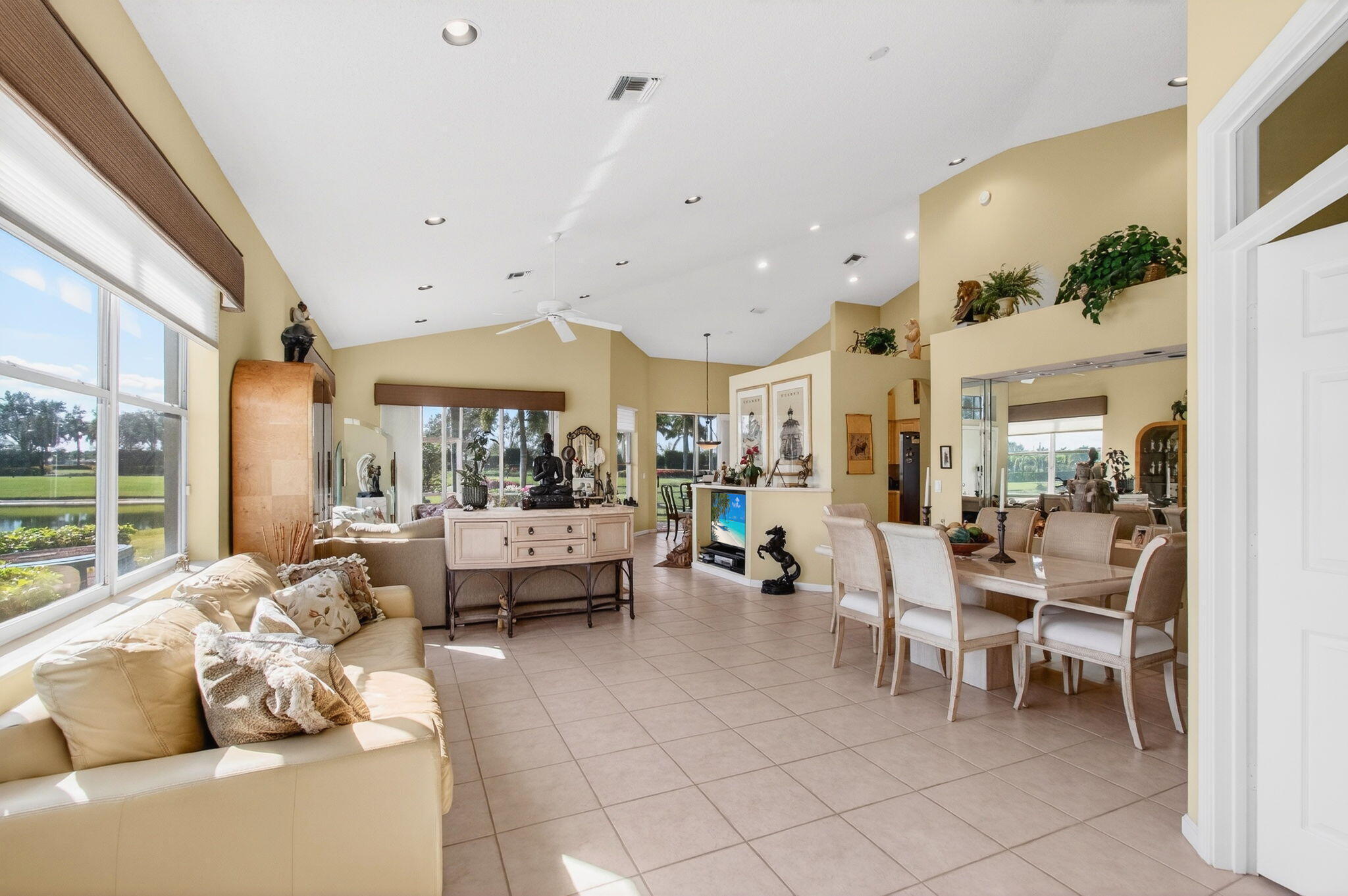 6862 SWANSEA Lane