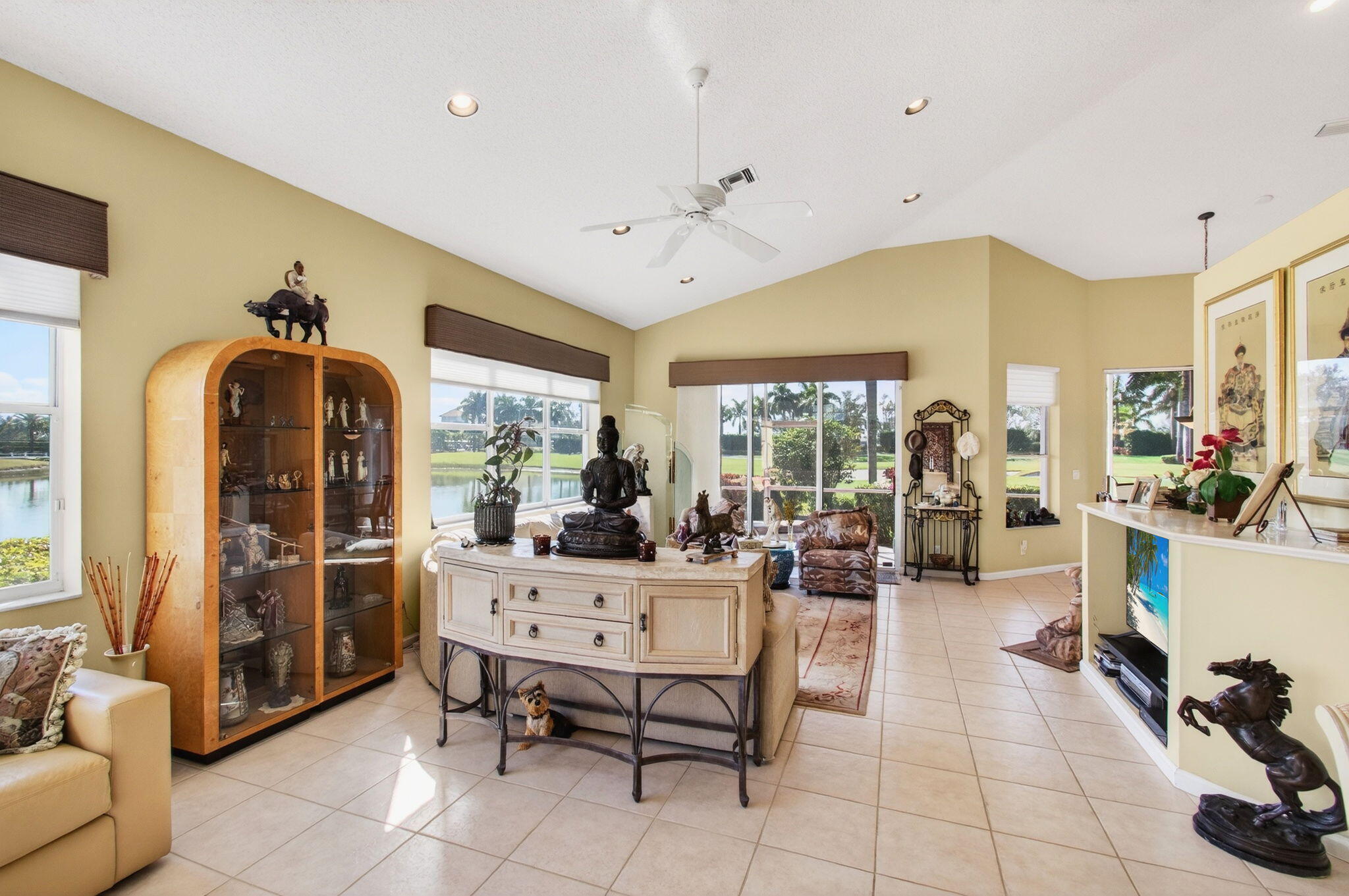 6862 SWANSEA Lane