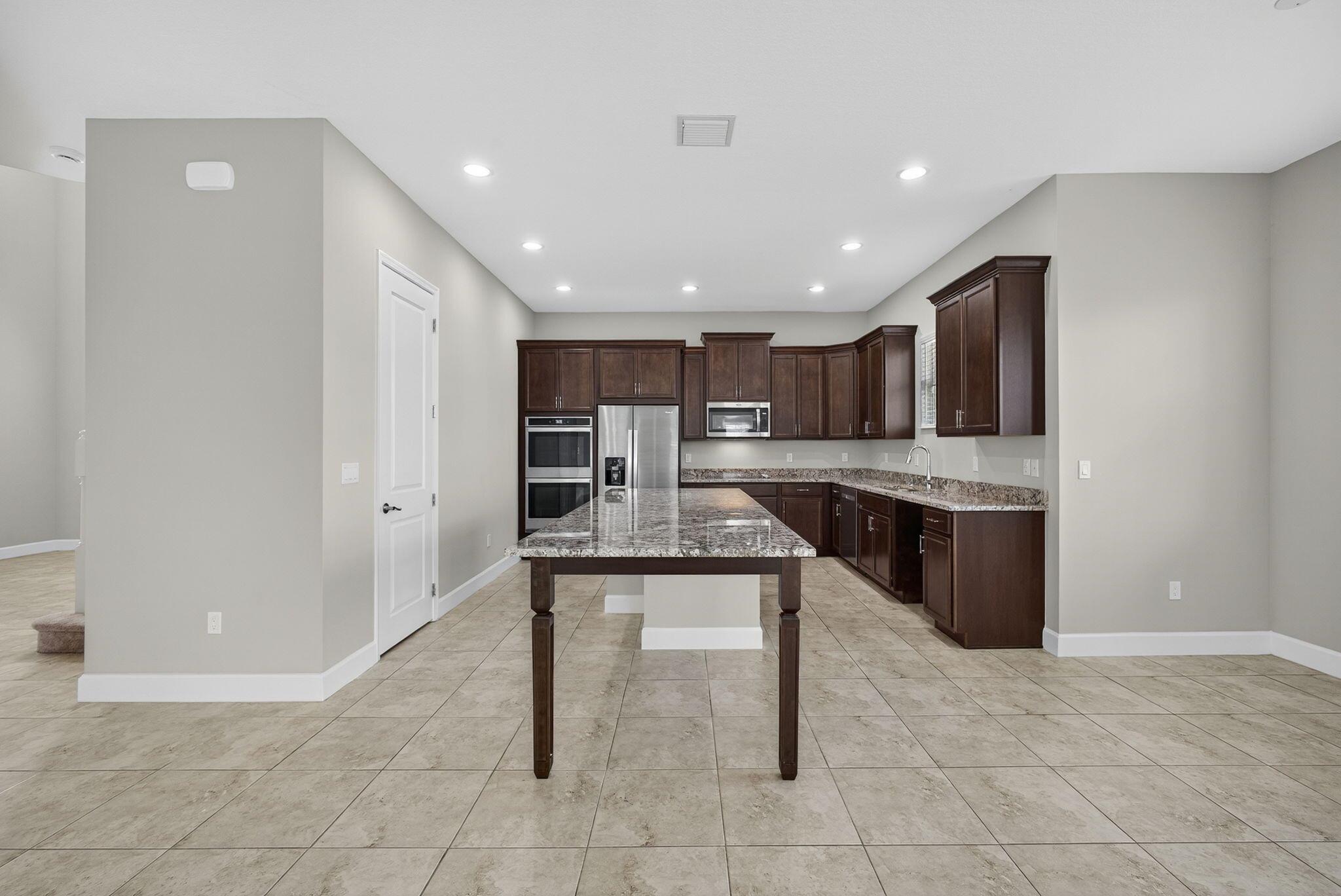ORCHARDS OF WESTLAKE PHAS - Residential