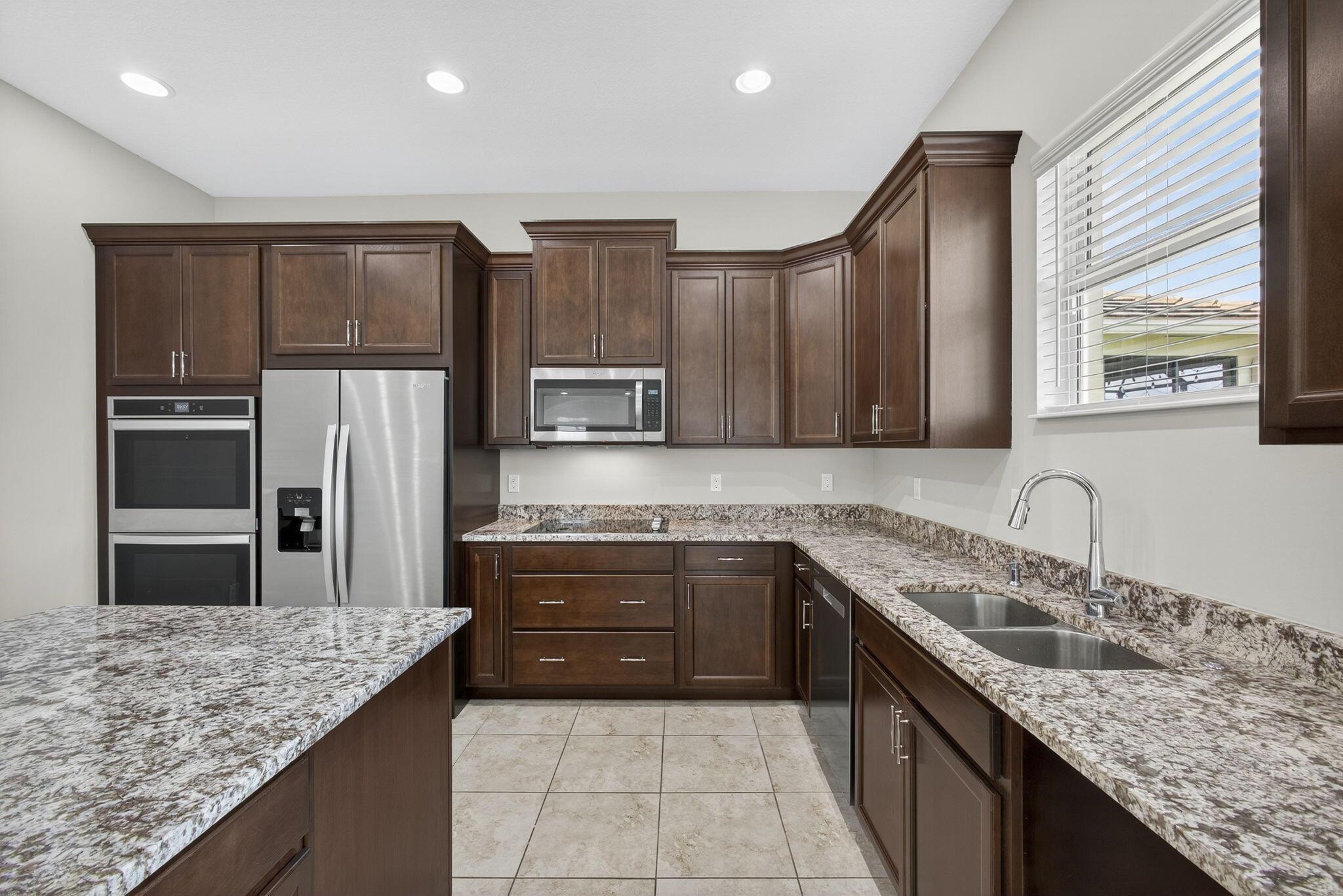 ORCHARDS OF WESTLAKE PHAS - Residential