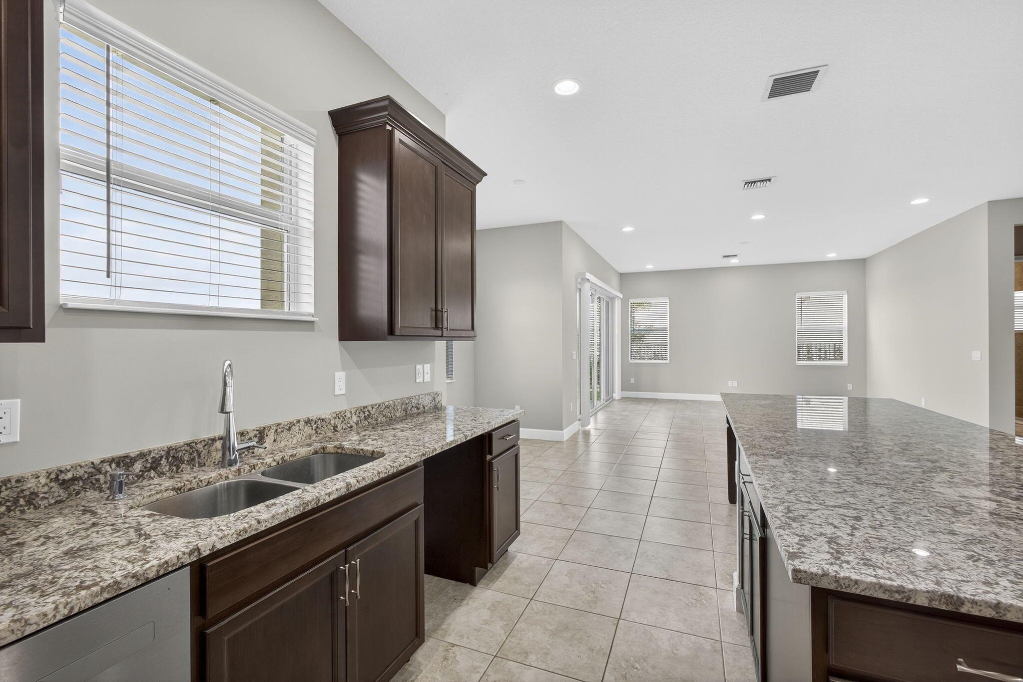 ORCHARDS OF WESTLAKE PHAS - Residential