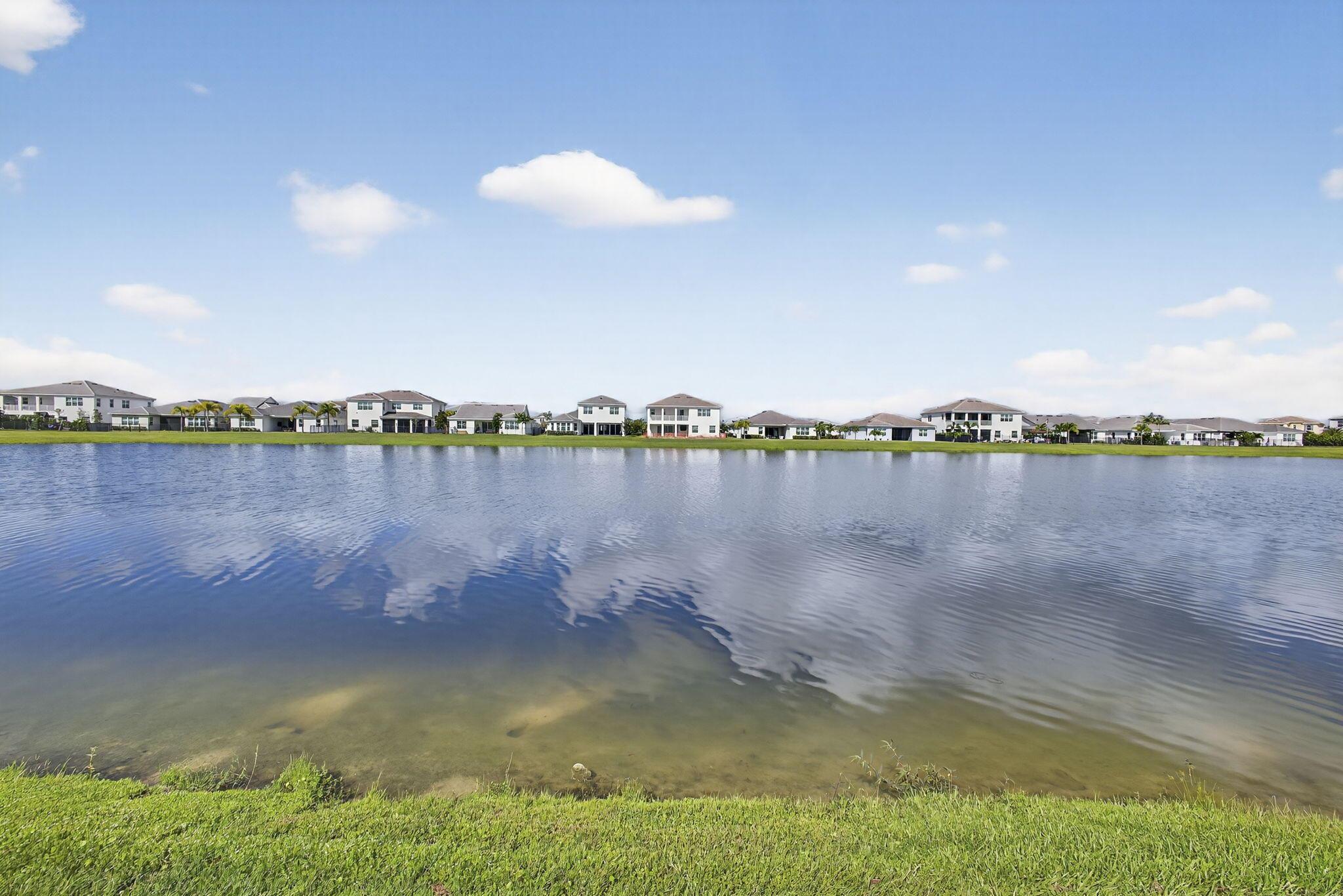 ORCHARDS OF WESTLAKE PHAS - Residential
