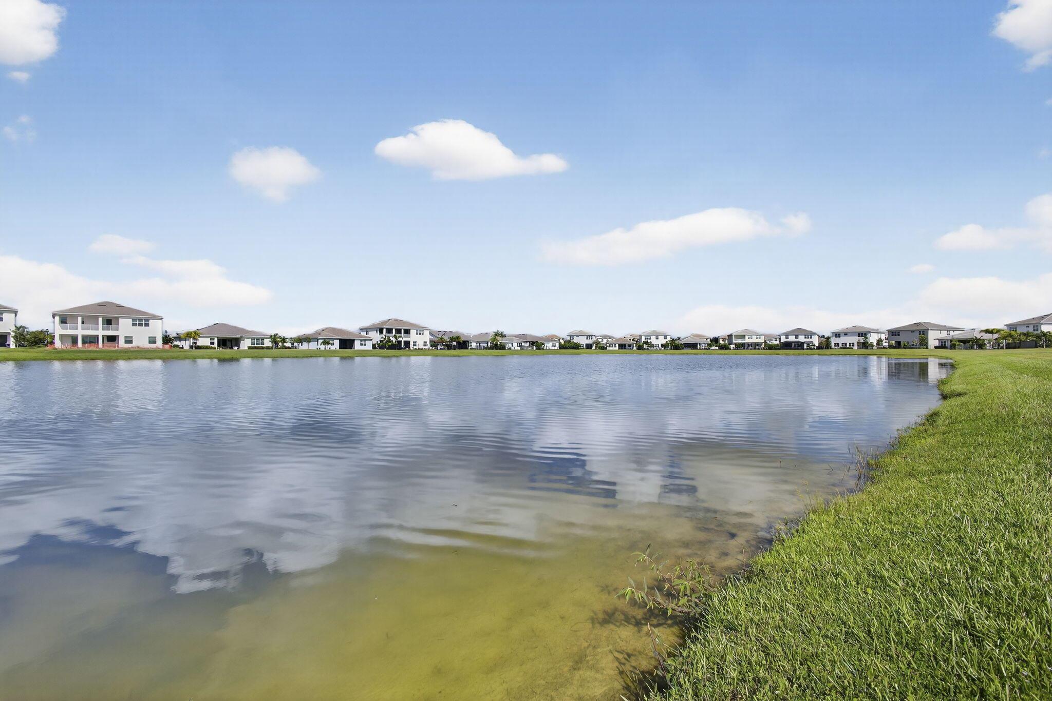 ORCHARDS OF WESTLAKE PHAS - Residential