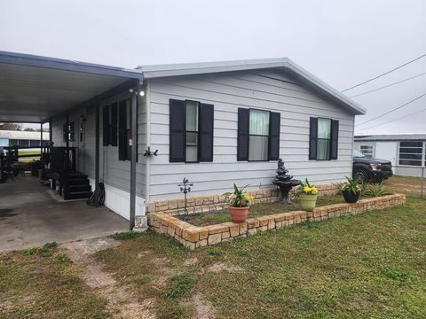 A home in Okeechobee