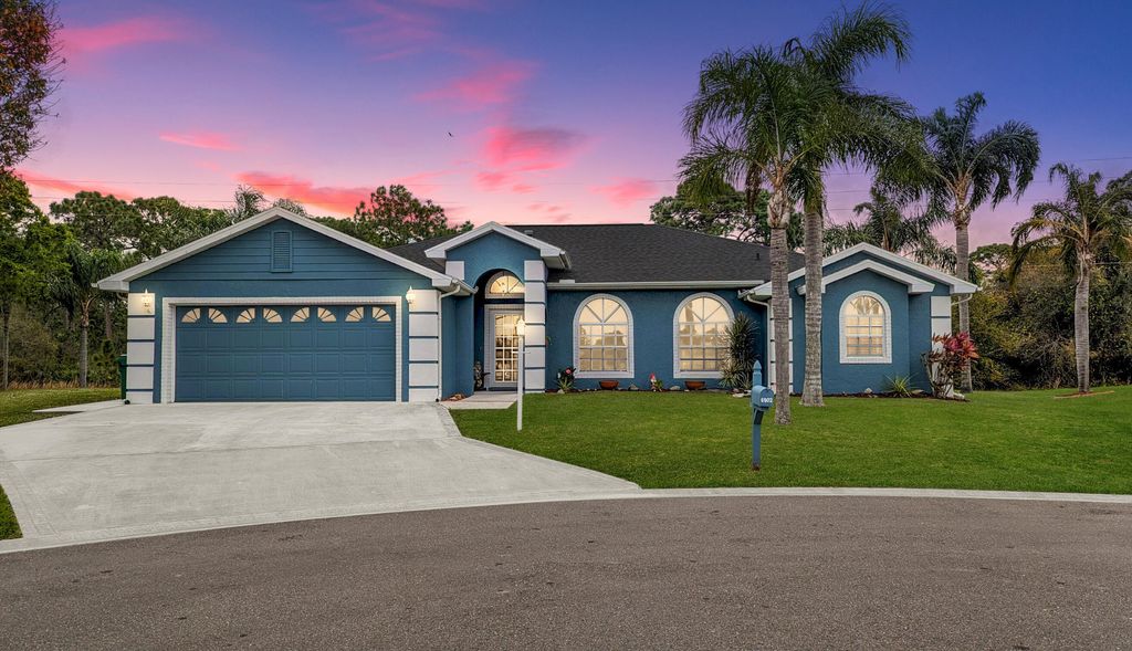 Photo of 6802 Thoreau Terrace, Port Saint Lucie, FL 34952 (MLS # R10949283)