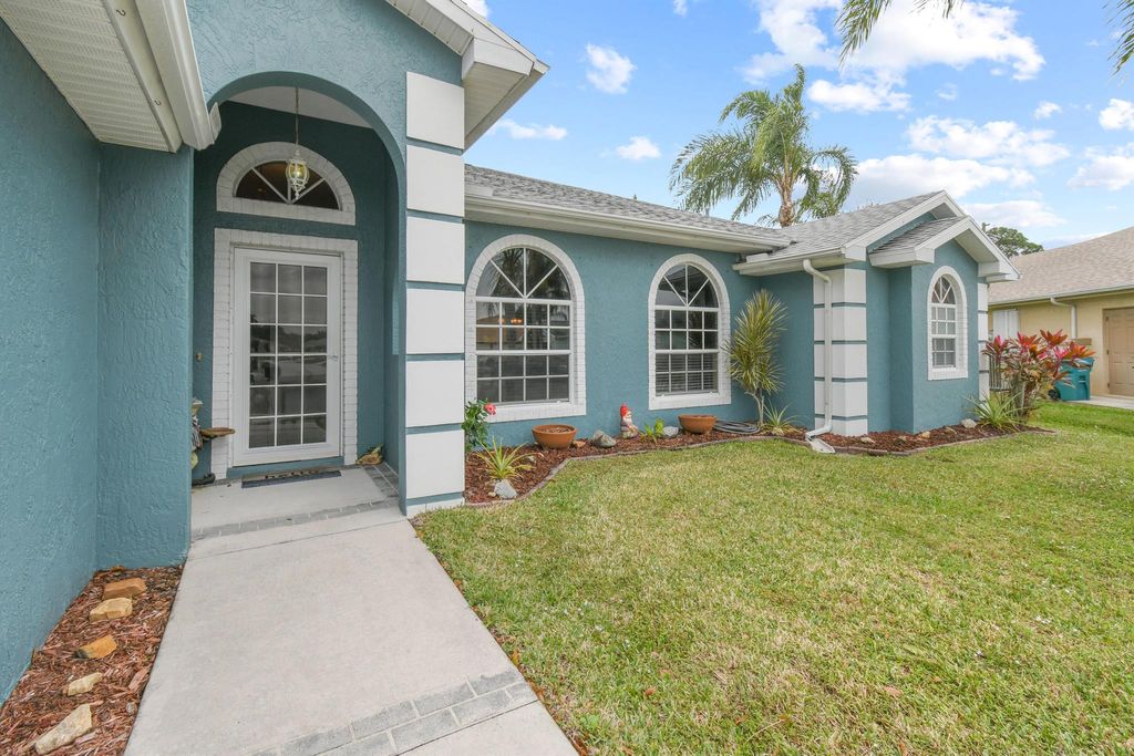 Photo of 6802 Thoreau Terrace, Port Saint Lucie, FL 34952 (MLS # R10949283)