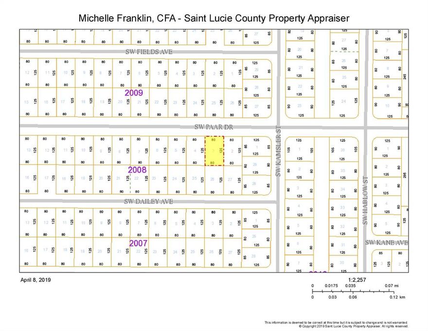 Great lot on 450 SW Paar Drive