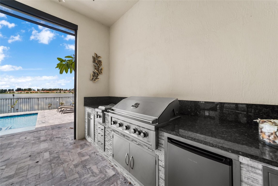 Parkland Bay - Residential