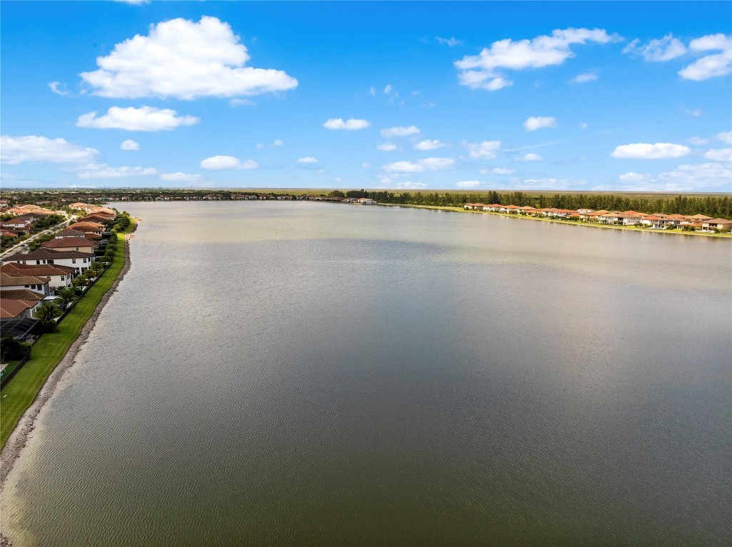 Parkland Bay - Residential