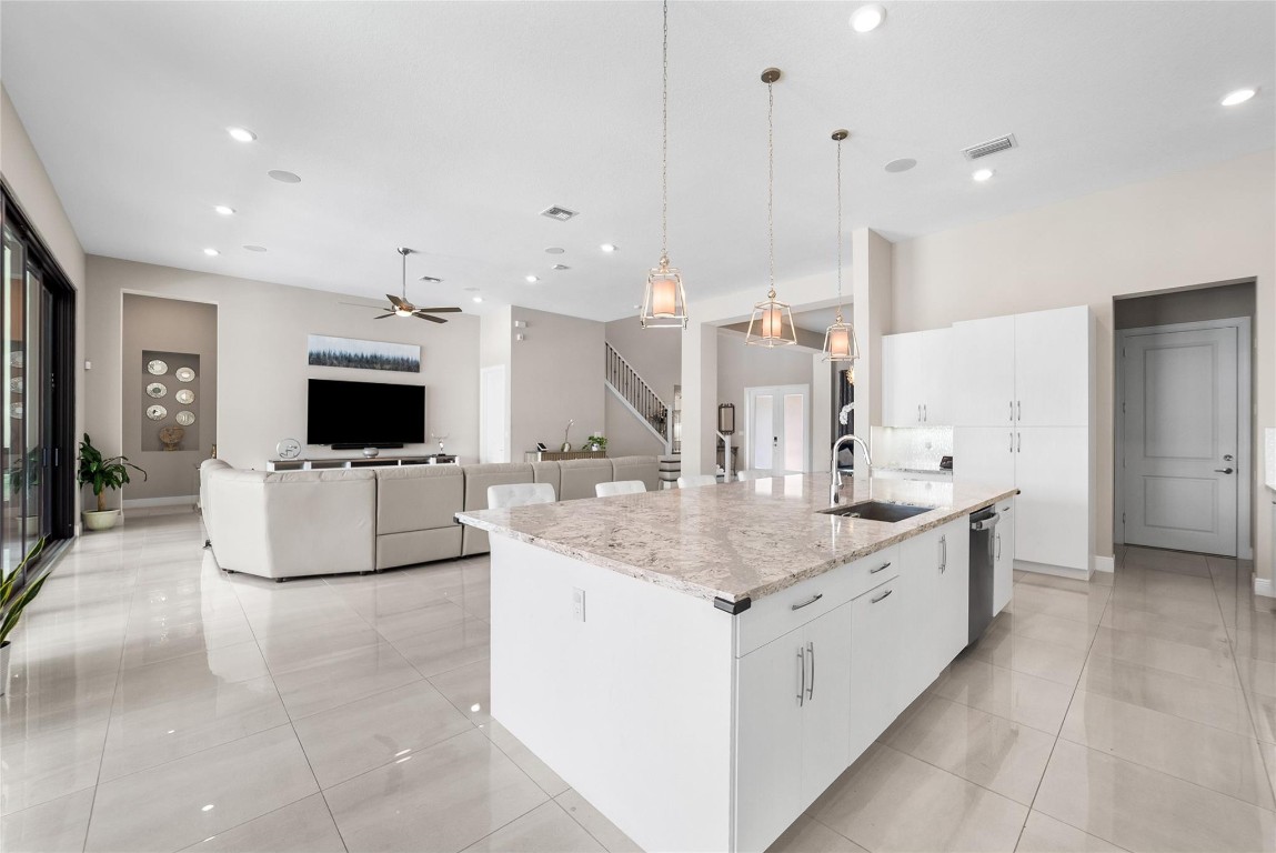 Parkland Bay - Residential