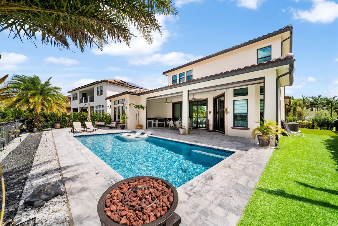 Parkland Bay - Residential