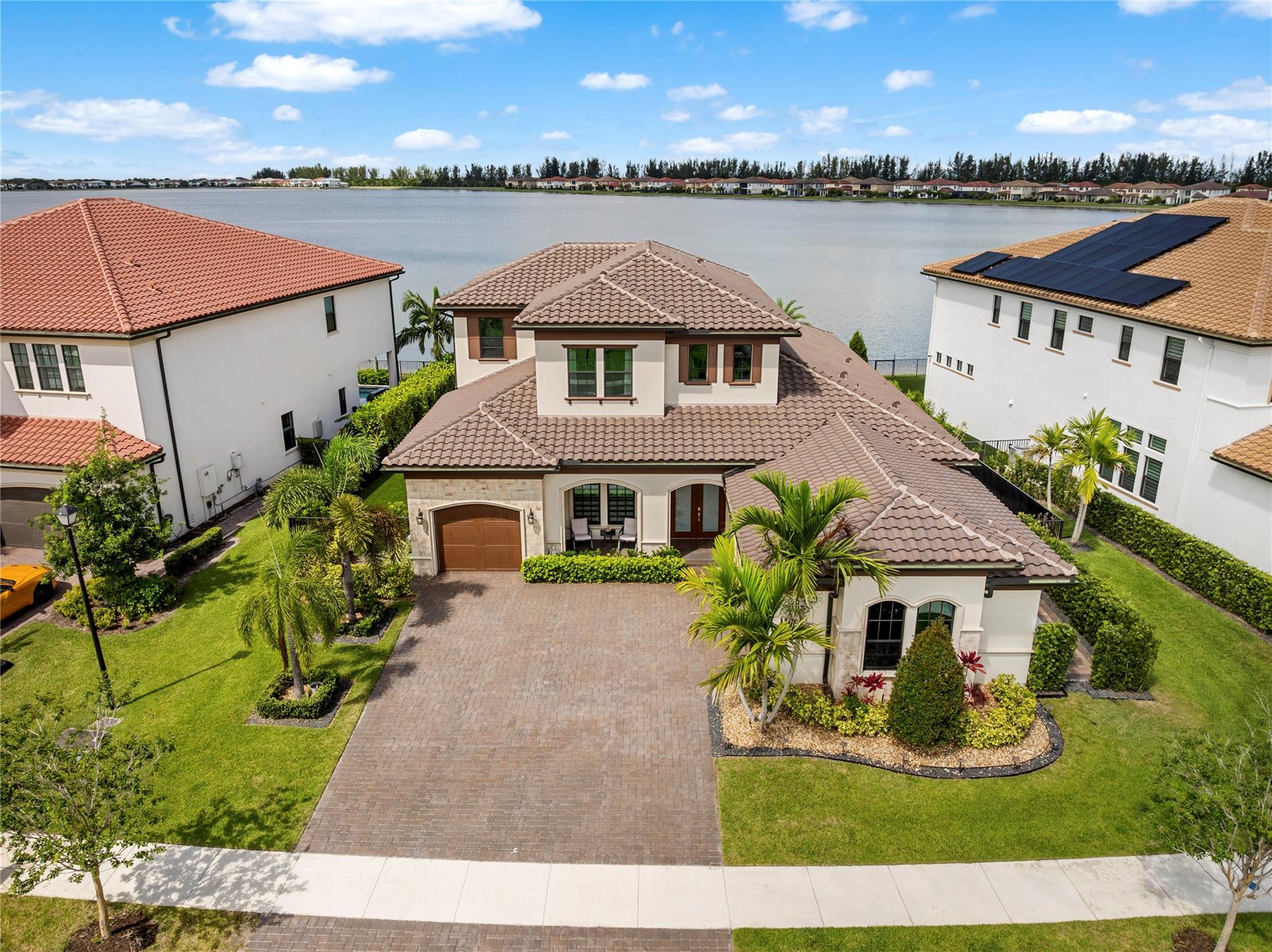 Parkland Bay - Residential