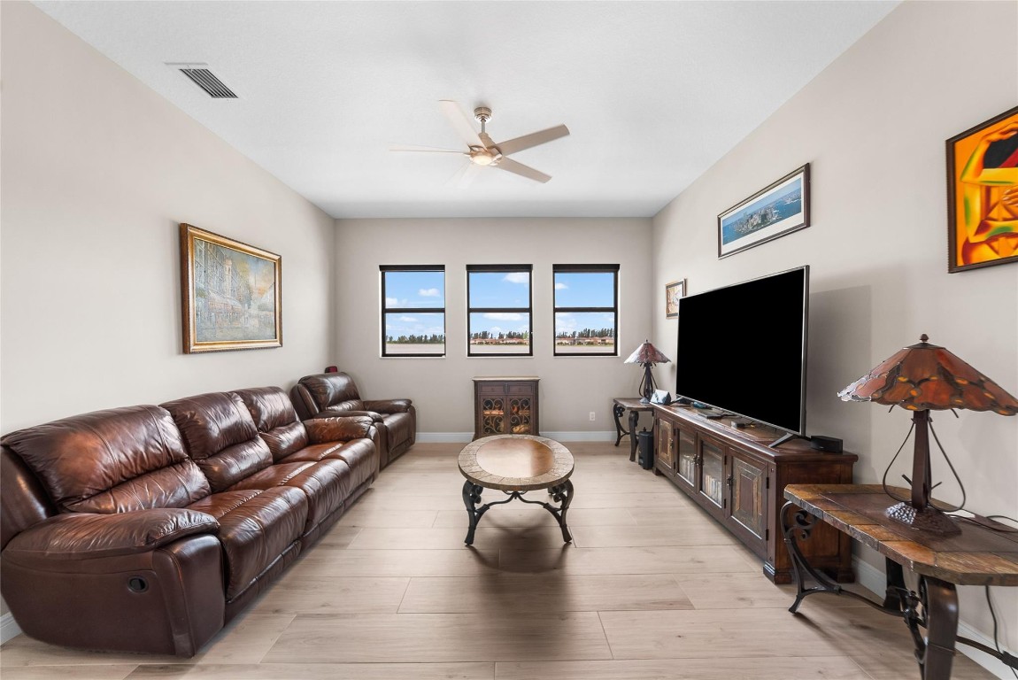 Parkland Bay - Residential