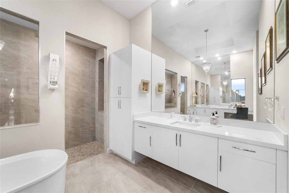 Parkland Bay - Residential