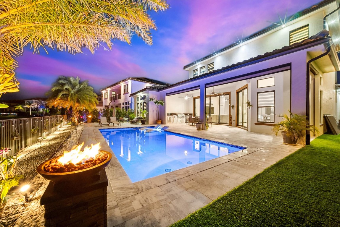 9295 Parkland Bay Drive